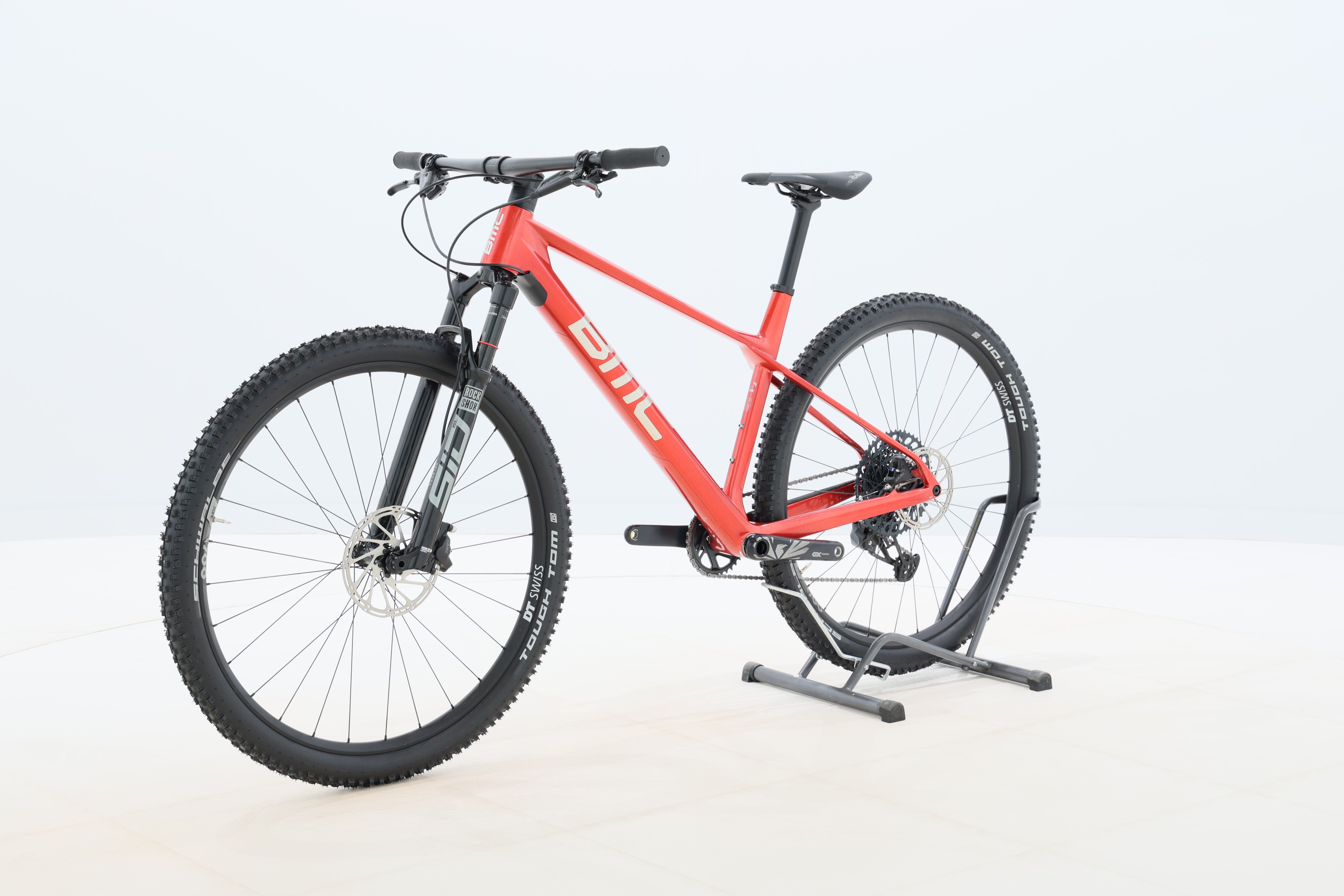 dbba7f77-6e88-41e5-b667-26f3b6a33869