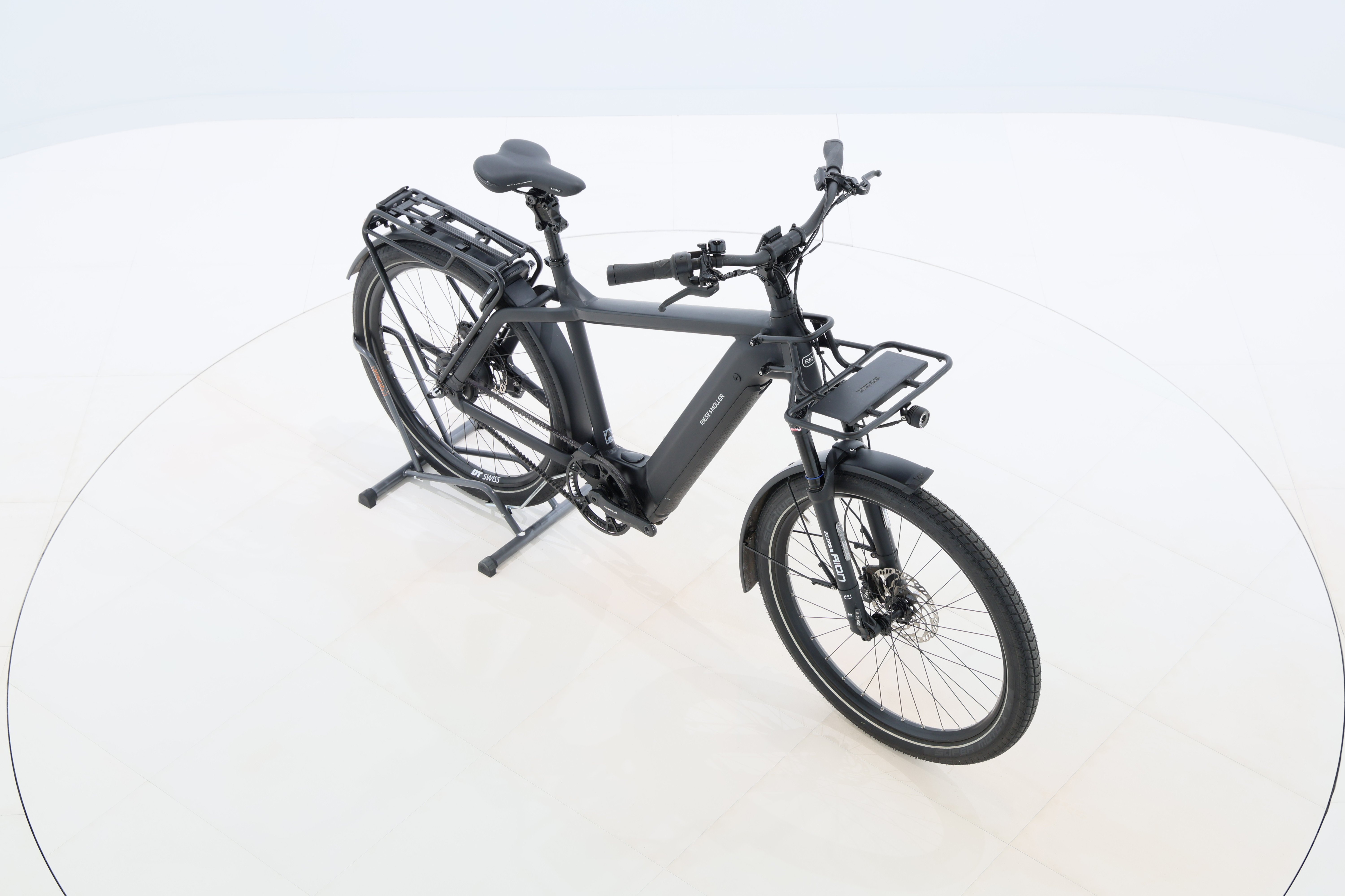 b3678237-acef-40e9-8cb0-b540c93095a4