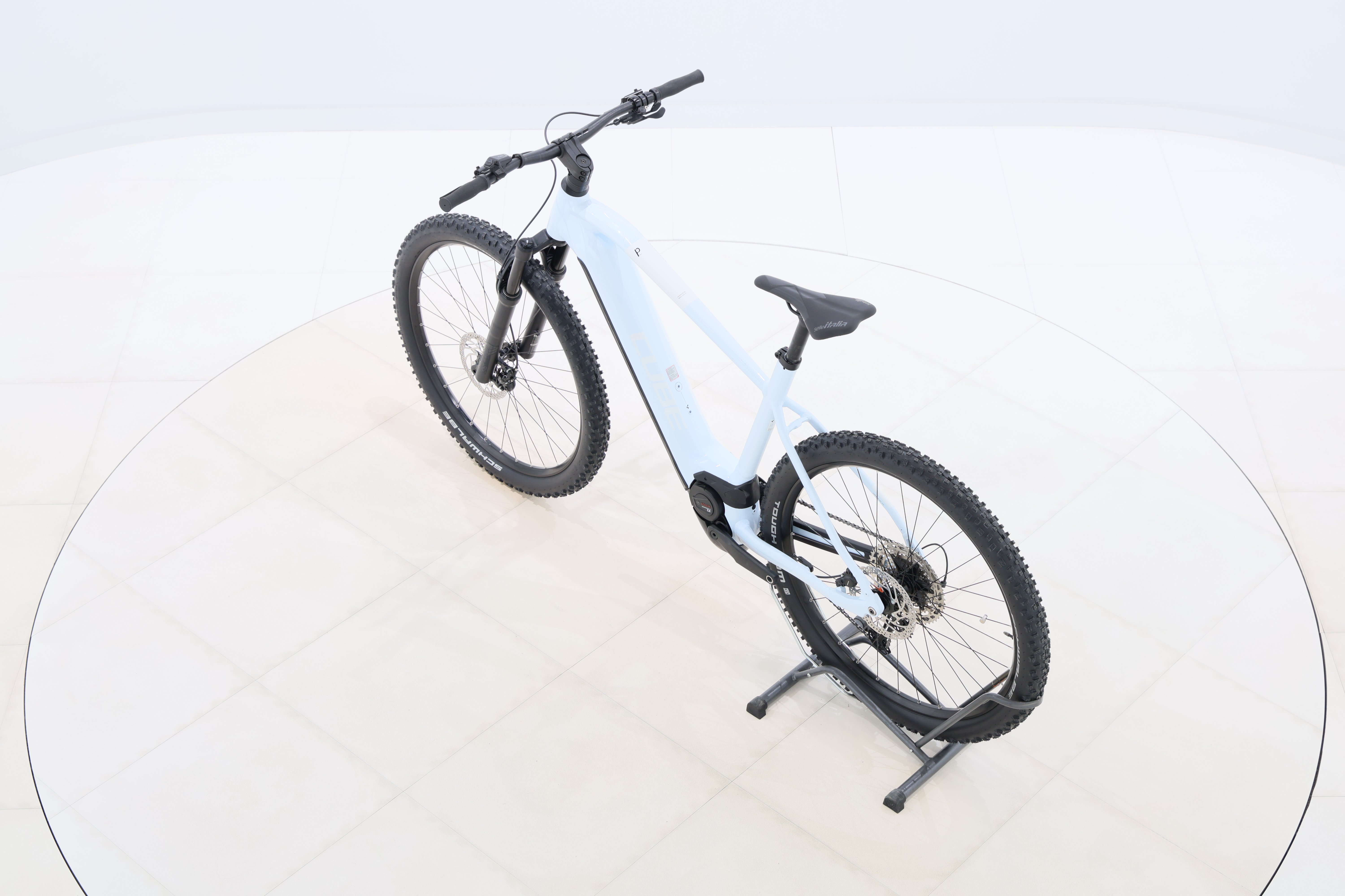 1e2f17a8-968e-46c2-ae84-aa06f780b087