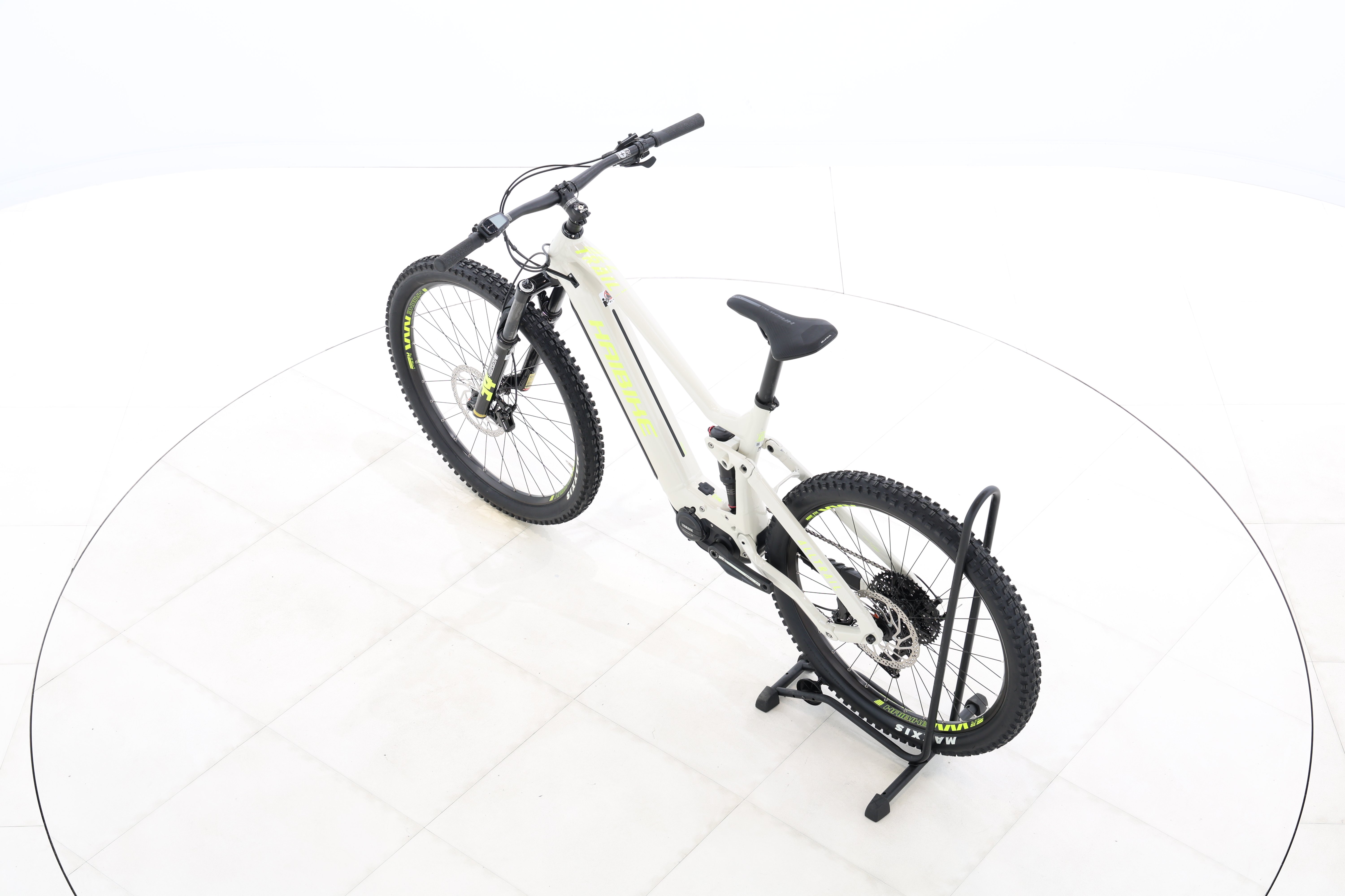 cee1b9db-ed92-428d-82c6-74c2a9137abf