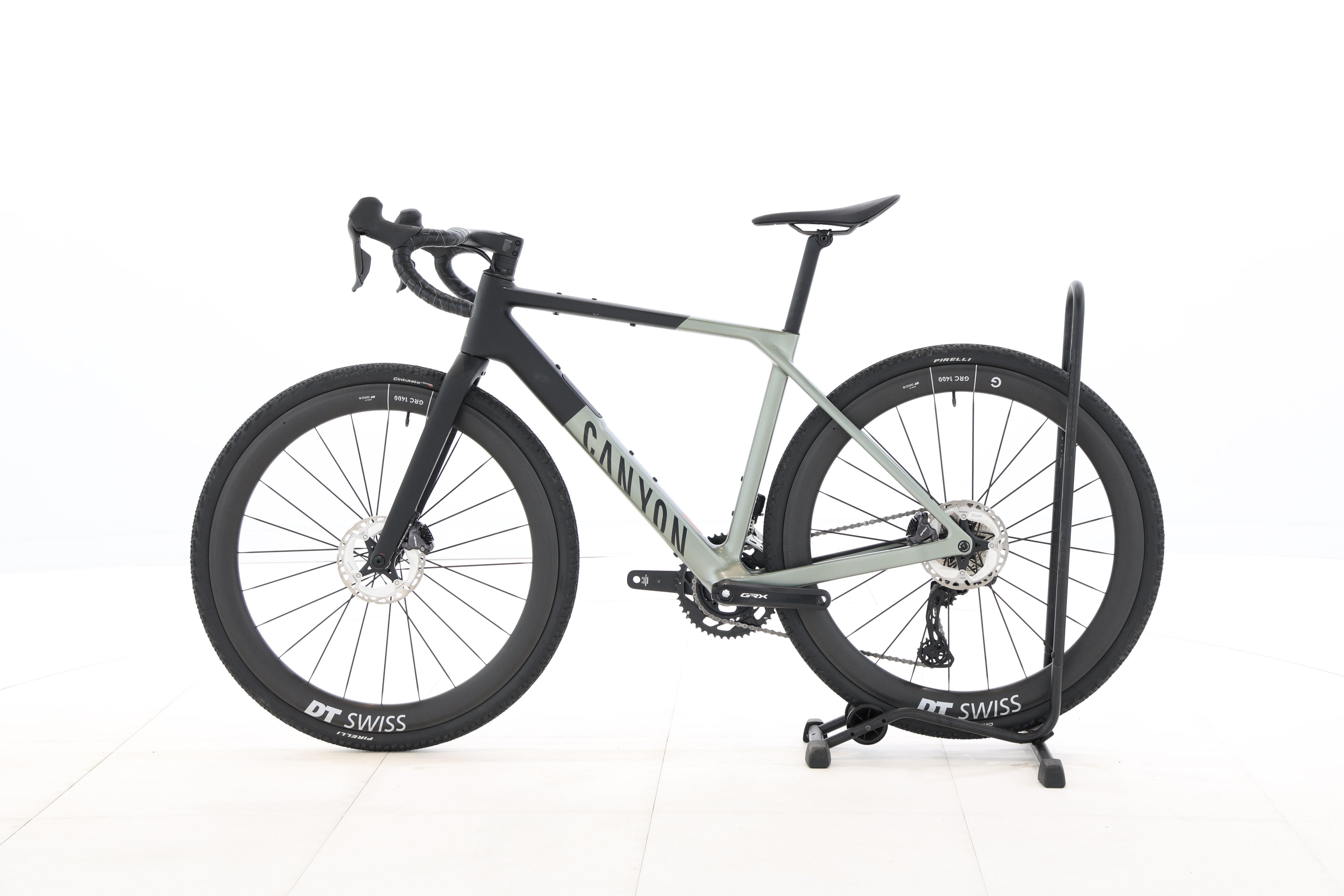 6feacd98-d02b-4d66-8127-a2d38f4cf198