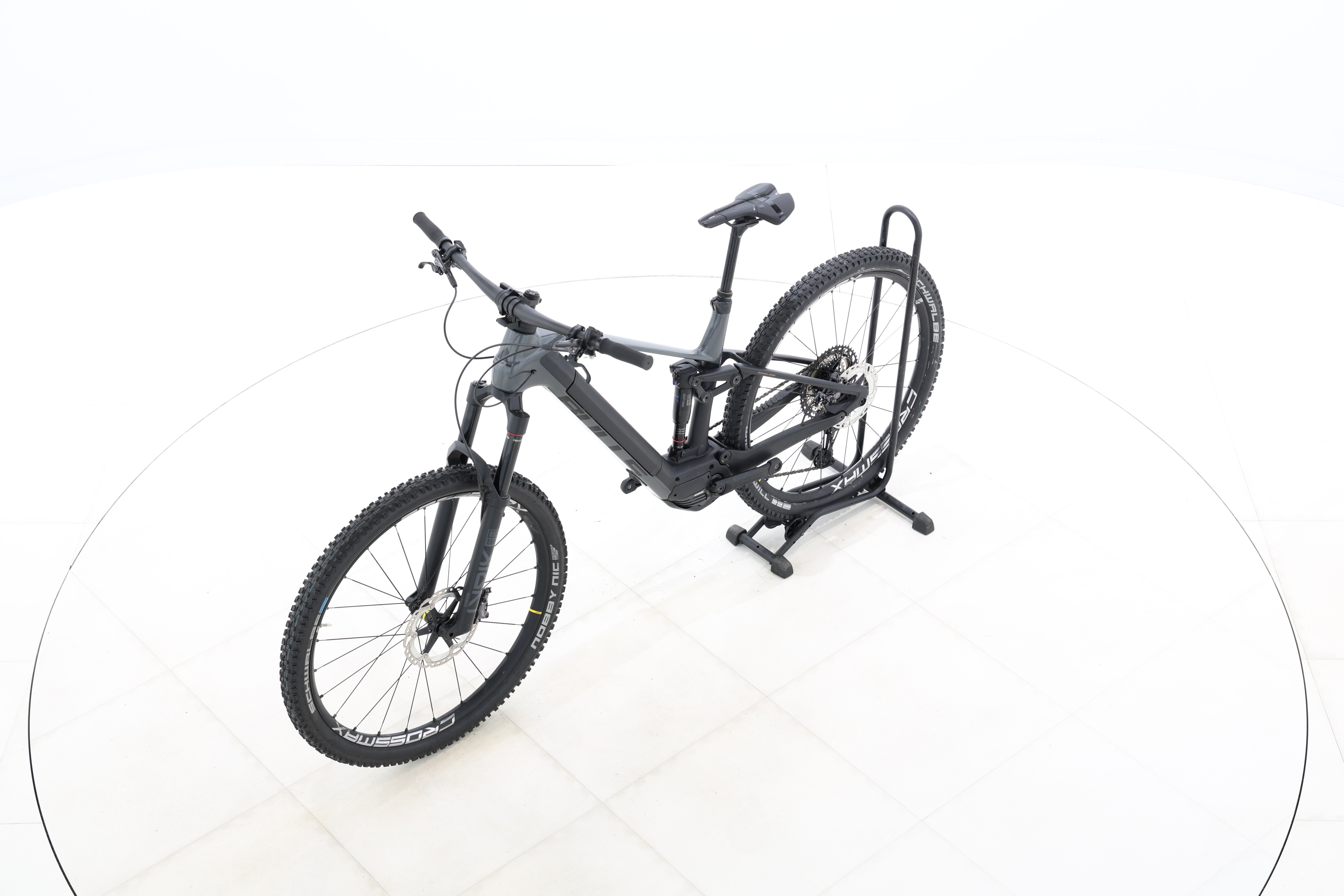 23367b69-cd66-467f-9338-a700e7efb4d8