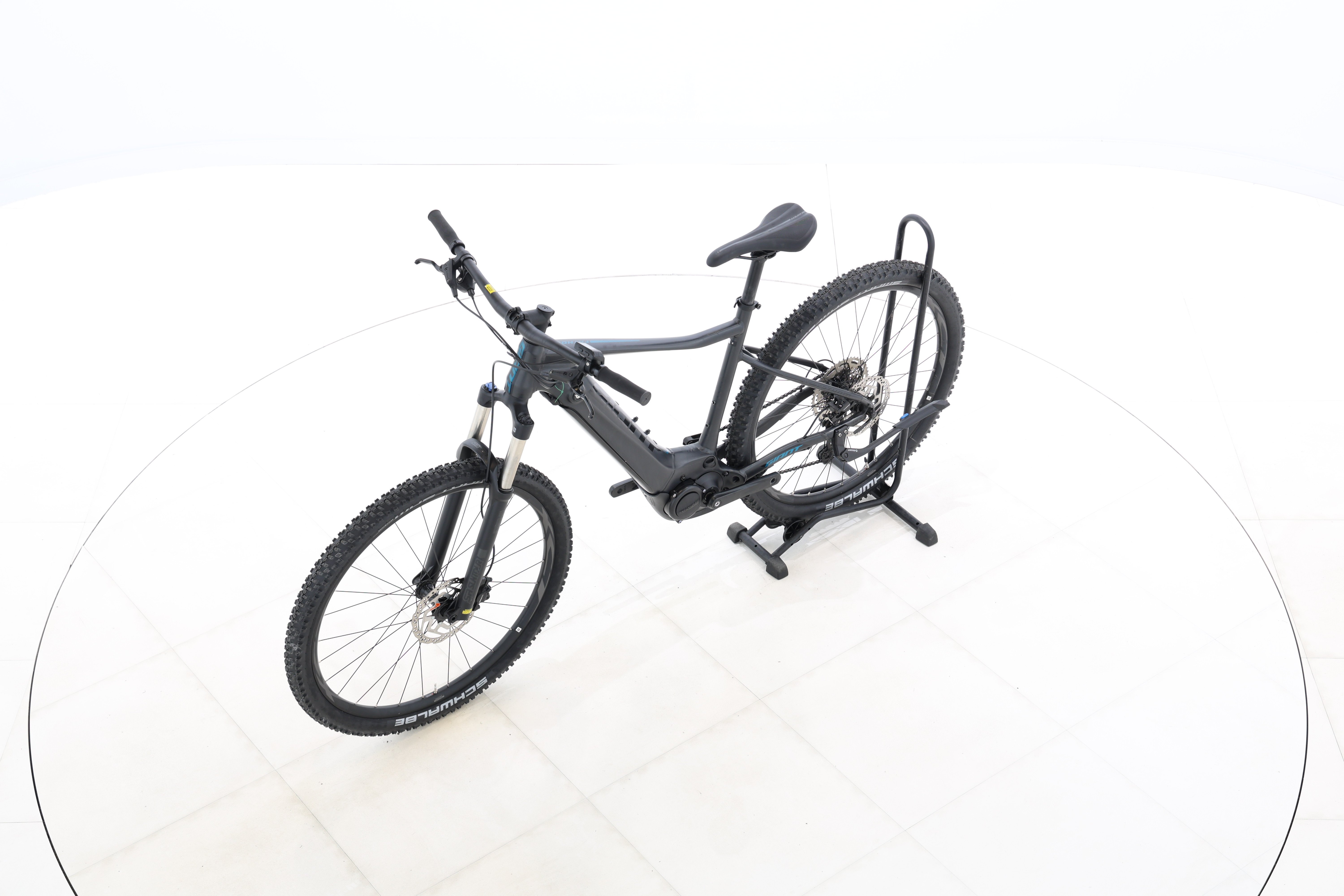 4b7b9bb0-db4d-484b-aff6-5e5e465fb74b