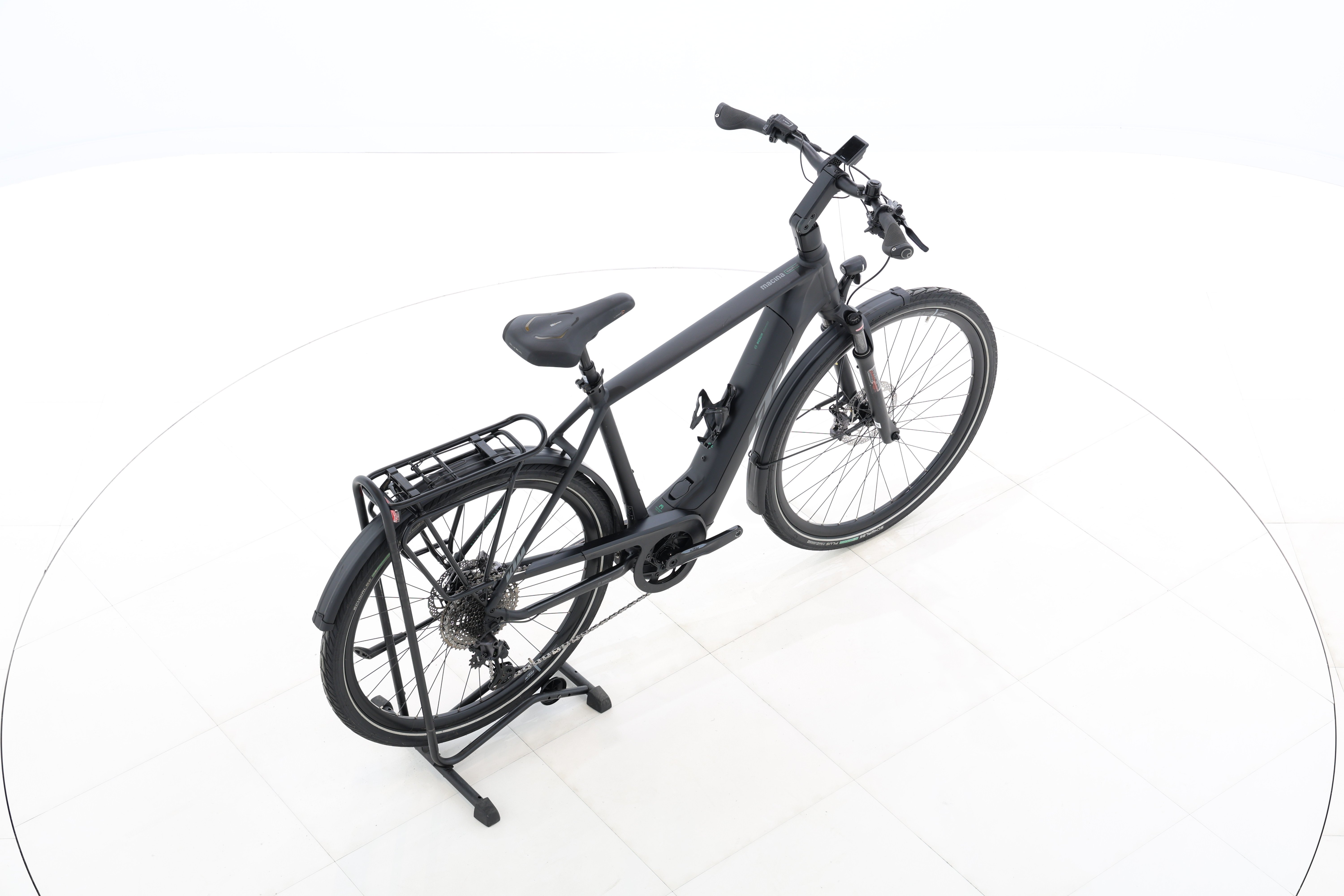 f698ec5c-590d-4099-9cb1-4bbcb68fa03a