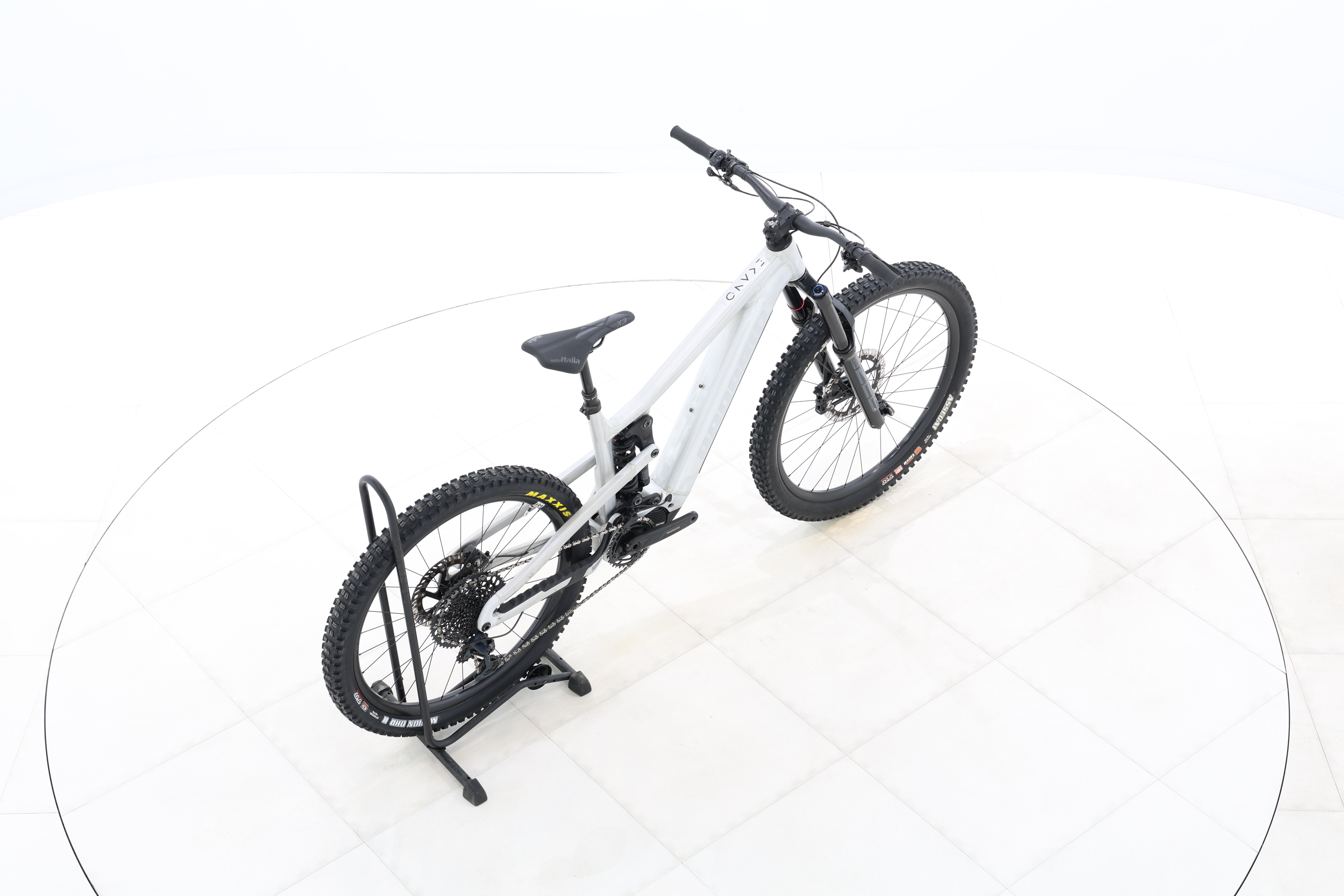 c525af85-1bd2-495f-9331-efd7759469f4