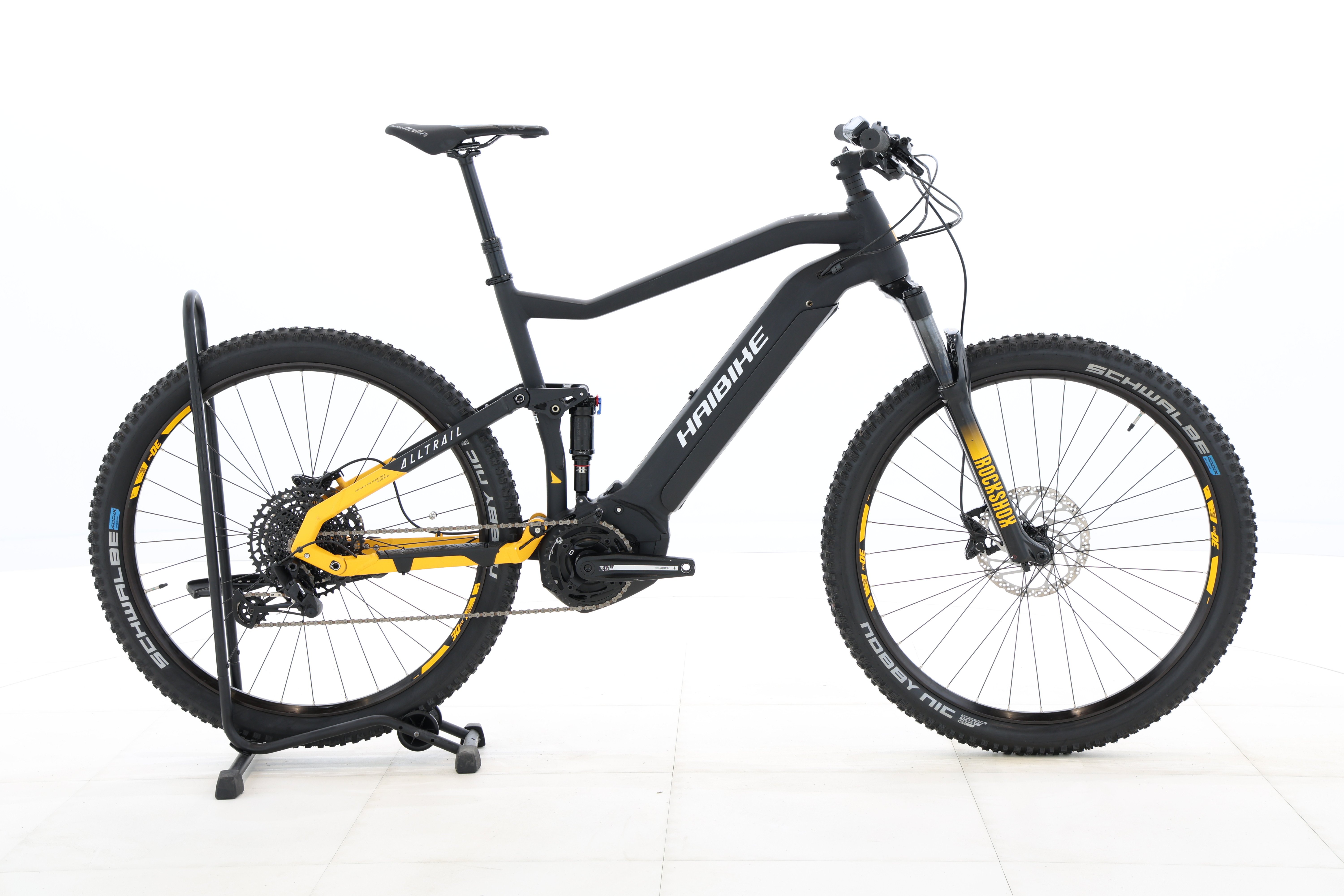 4f7a30f6-4dab-45a7-a295-1def080dbf8c