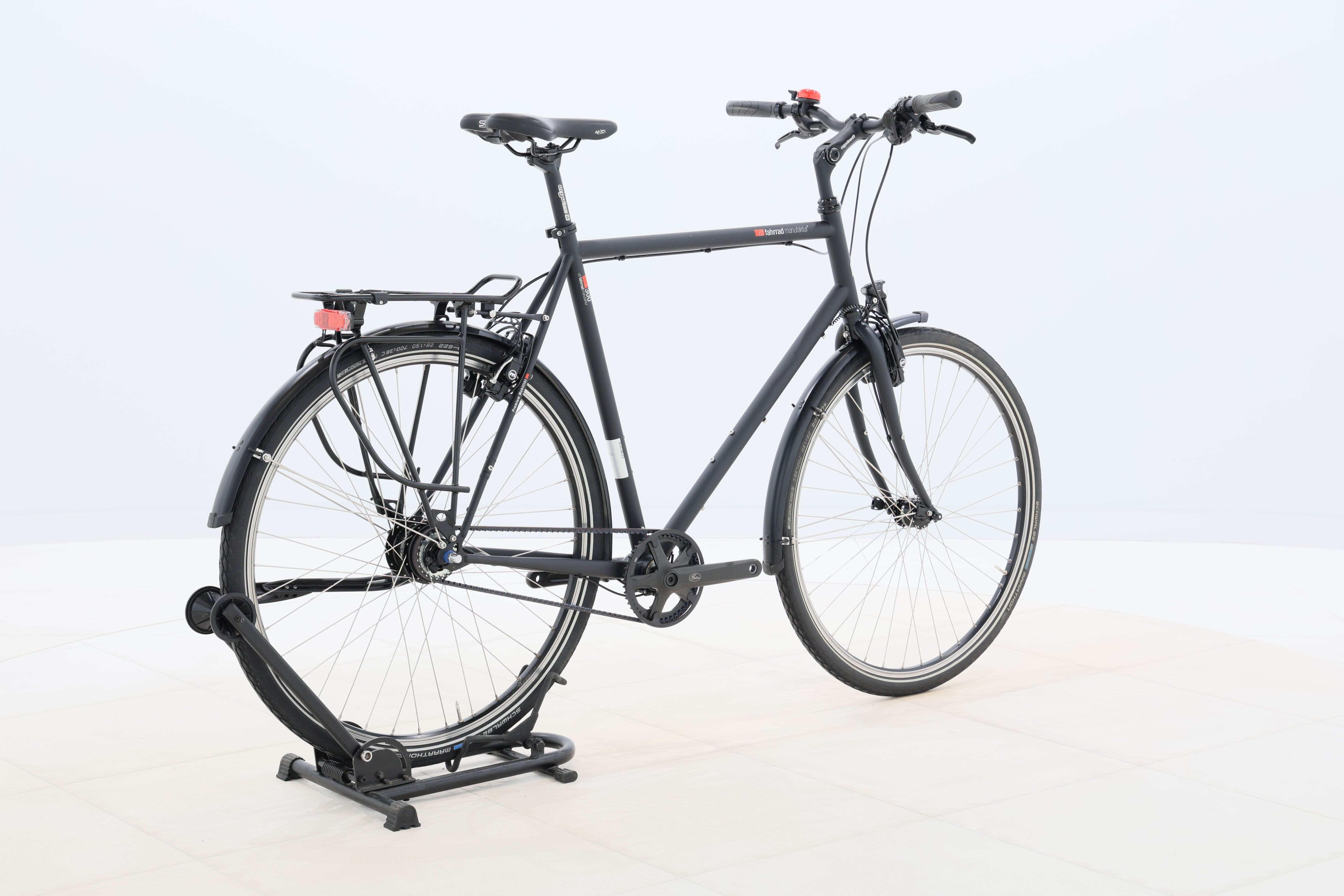 8bd4c695-0ee7-46c2-b874-4a0972a36d5b