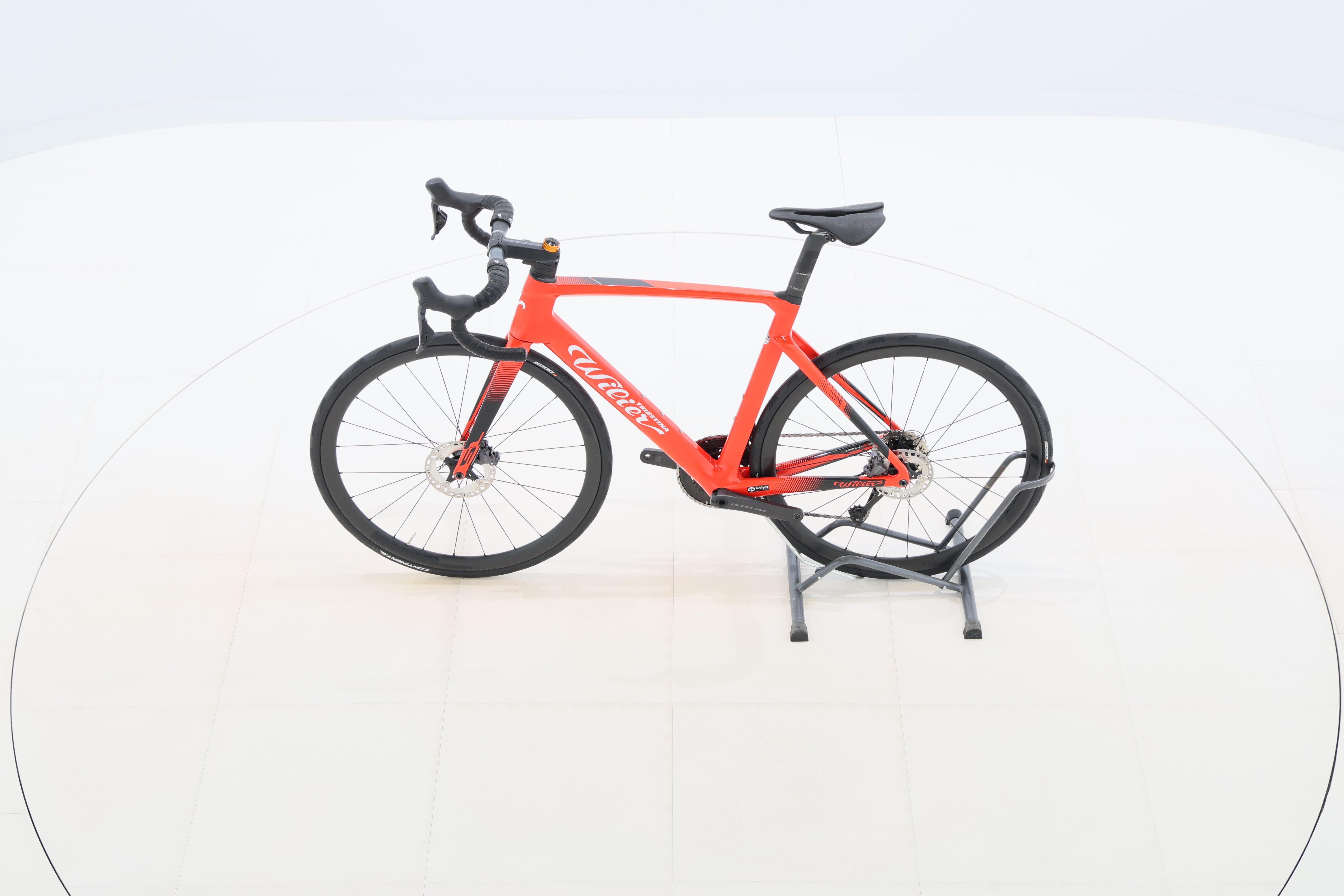 a77e5ea9-a2fb-47a0-aff3-43d0f44e8e18