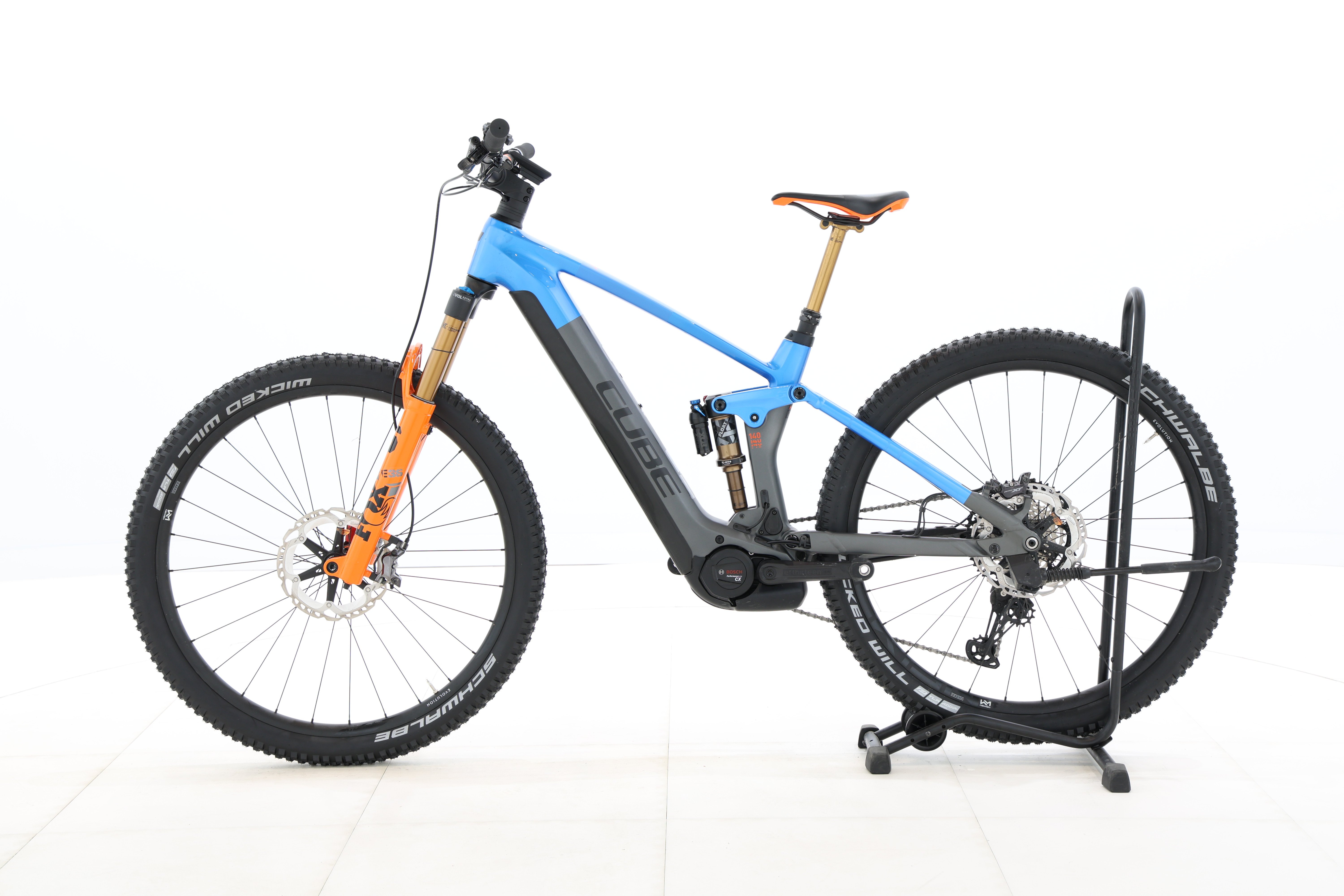 a9becfa7-e7ea-4280-8435-2f9e886a4675