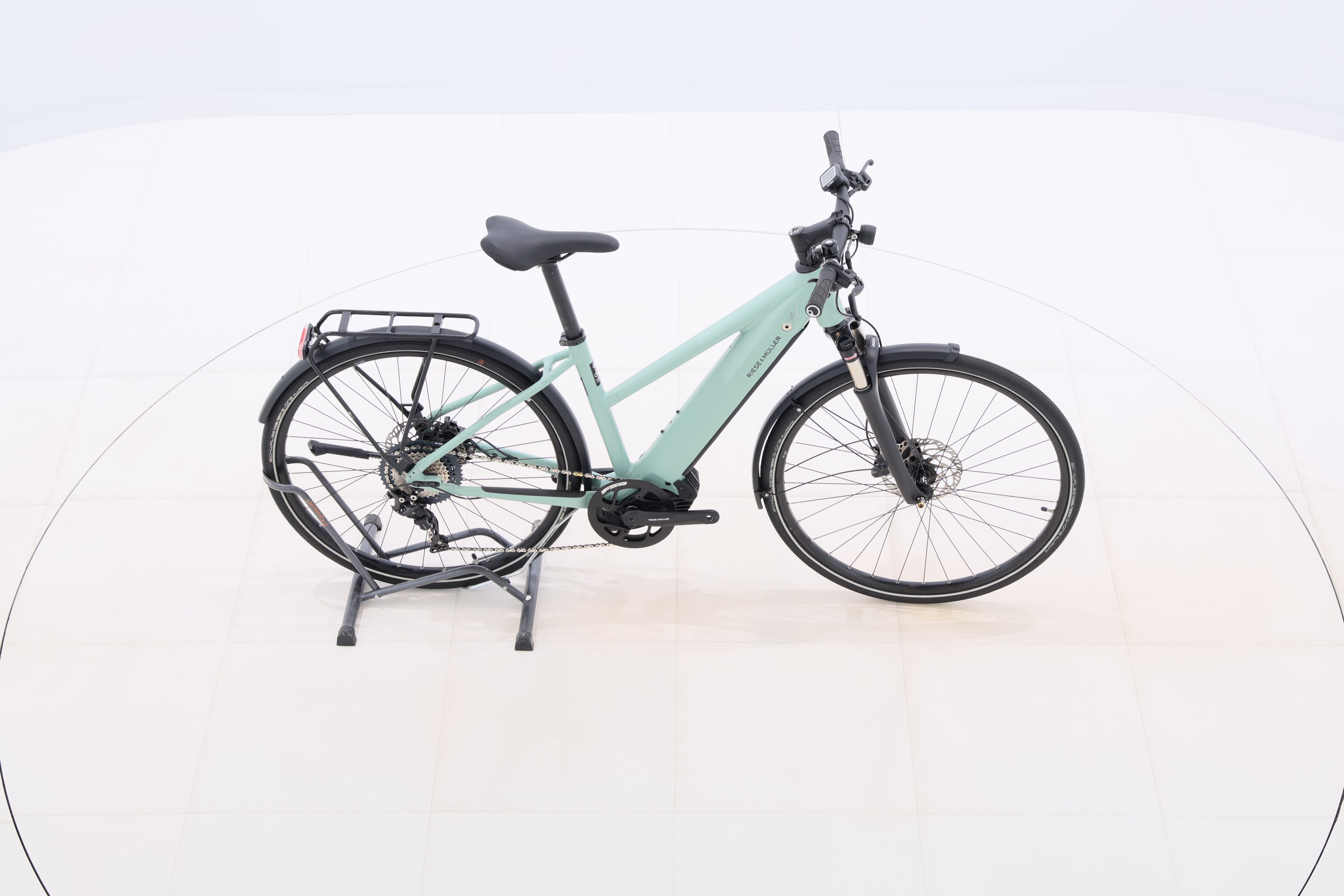 0a37ca3d-e3f2-4bea-8d7c-601f8a5a5010