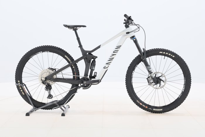 Canyon STRIVE CFR UNDERDOG 2022