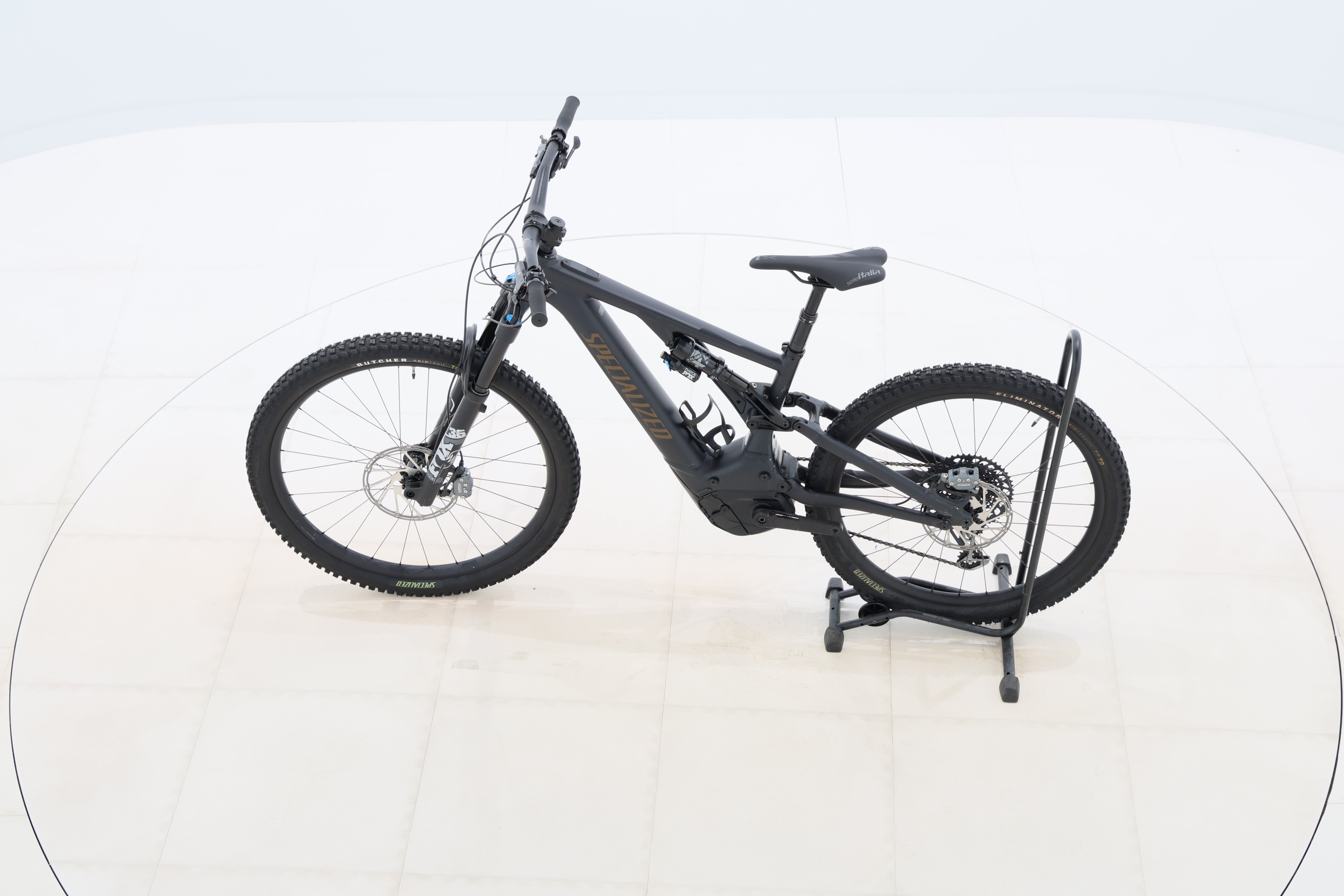 0d1c914d-30b3-43fa-97ef-dc16a86b626a