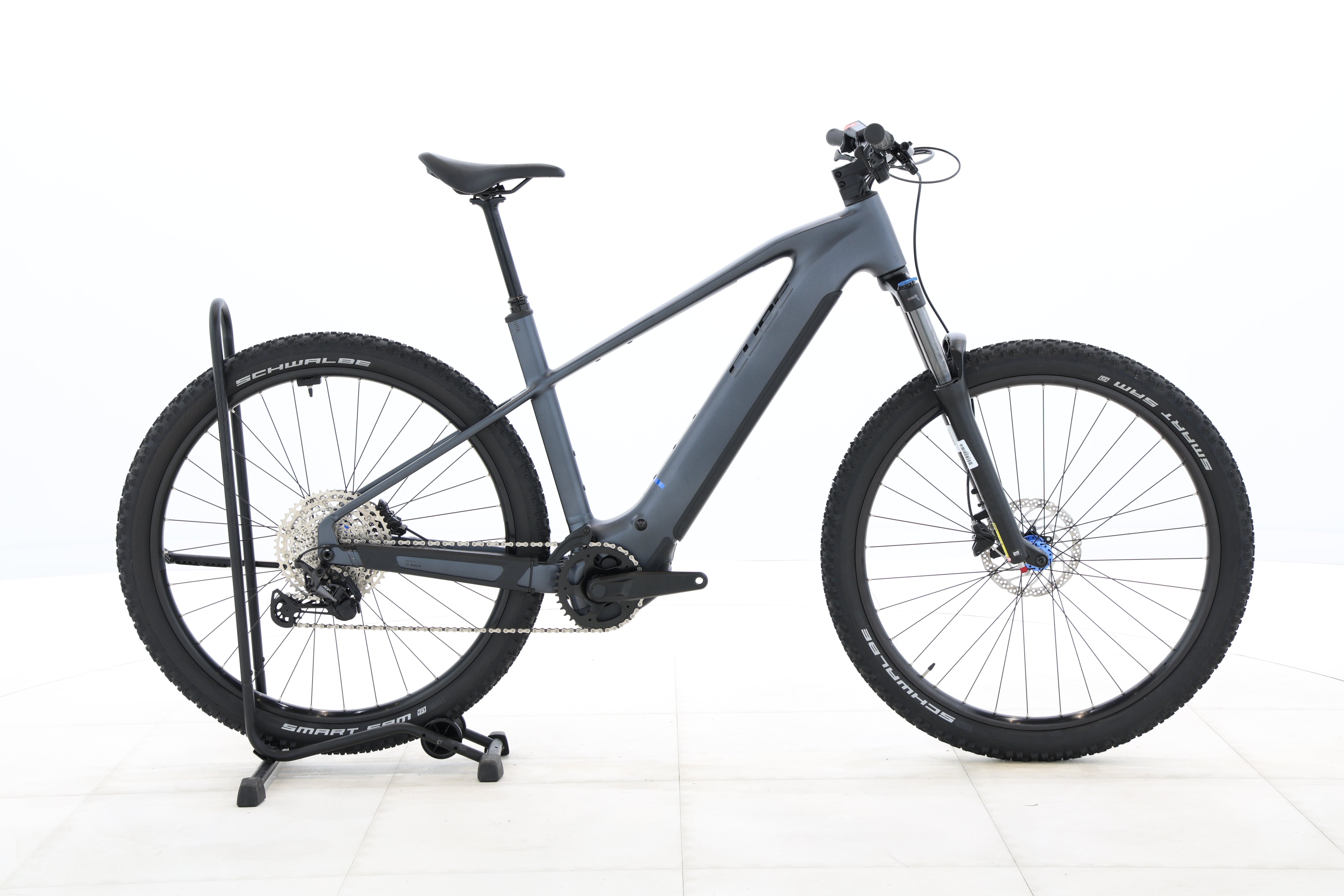 e4018b08-bb7d-4acb-afac-f0aec8253619