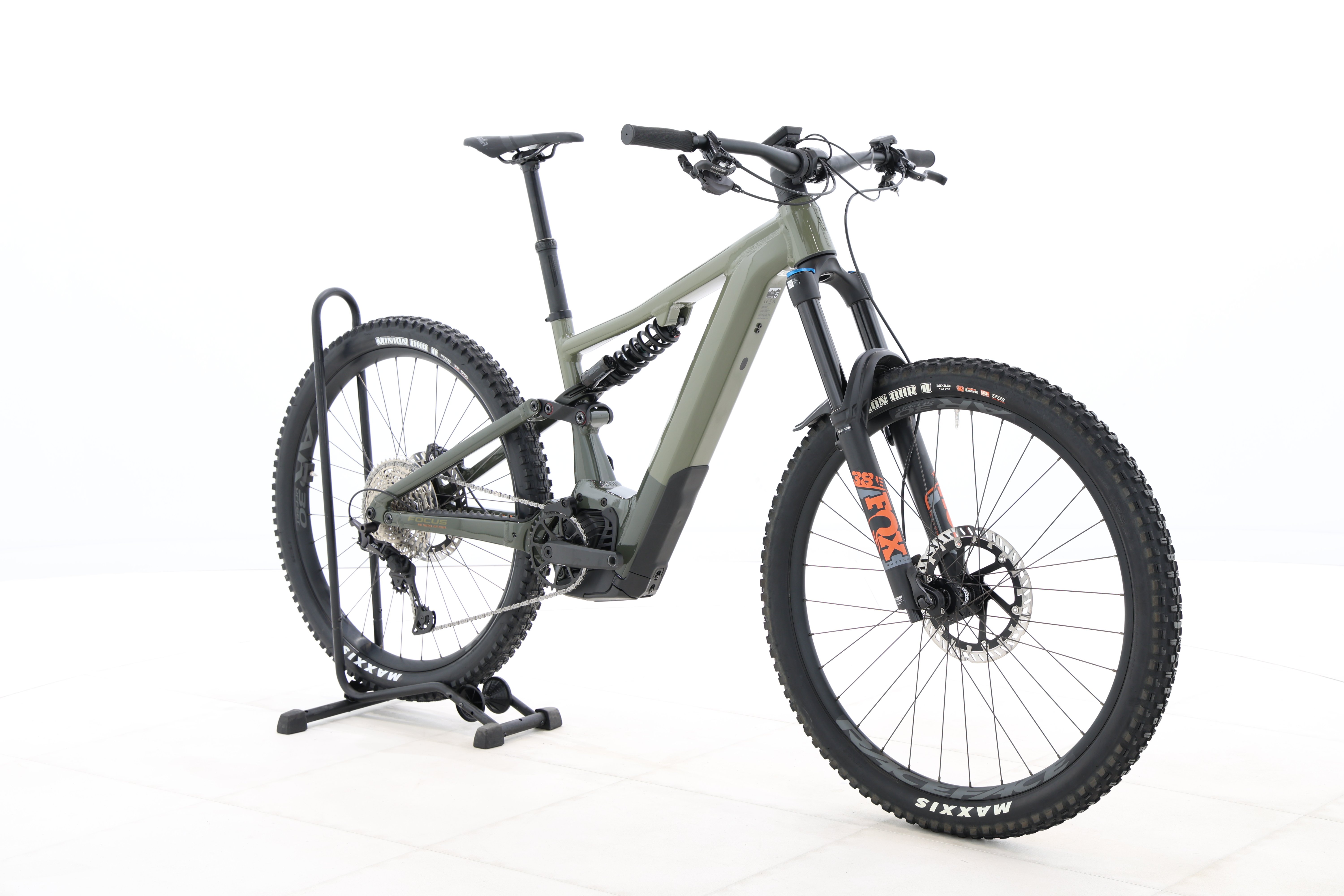 c4c82280-b2f2-4370-af45-01c448f7be8a