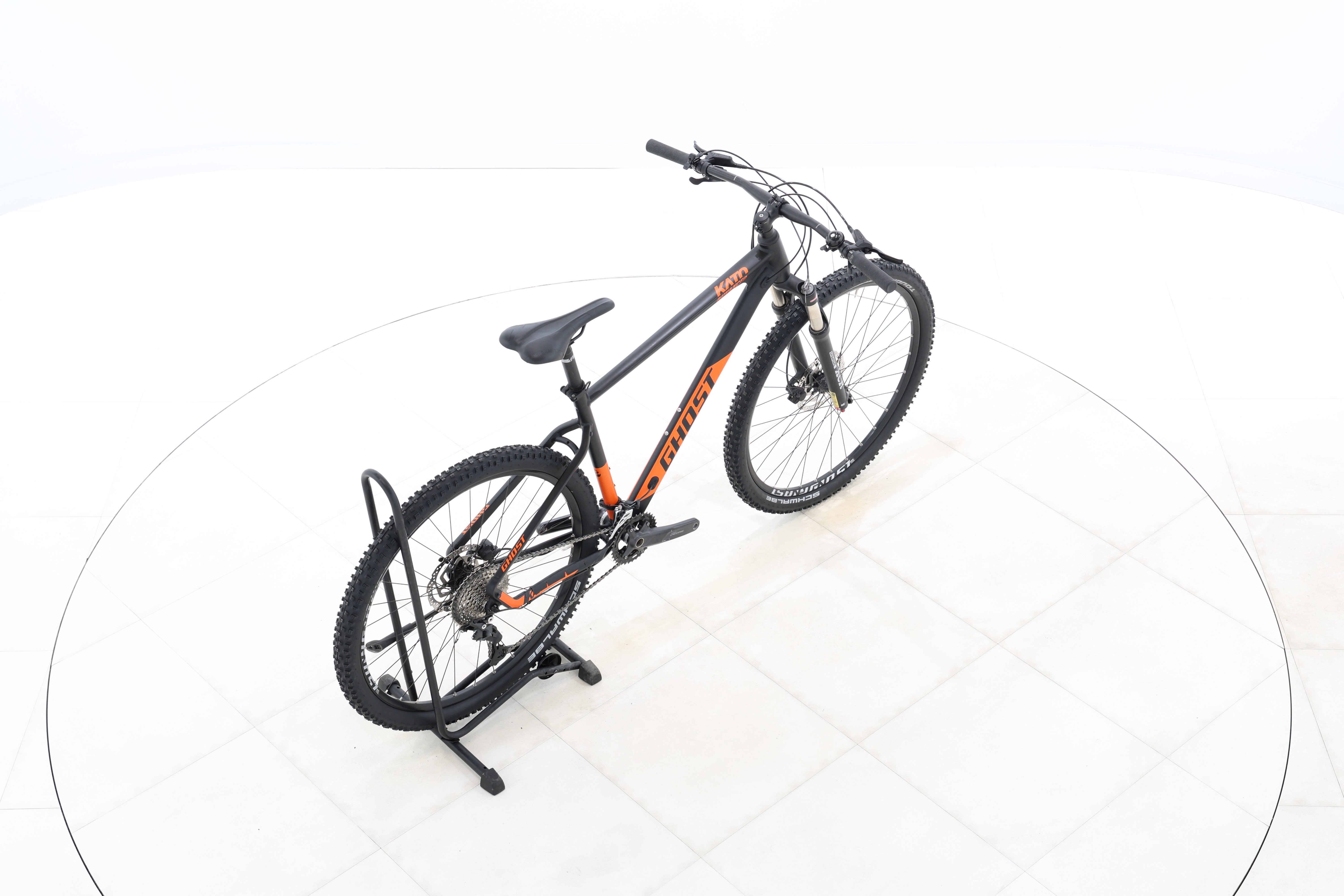 93485925-bc51-4d2e-8d40-daef03eb579e