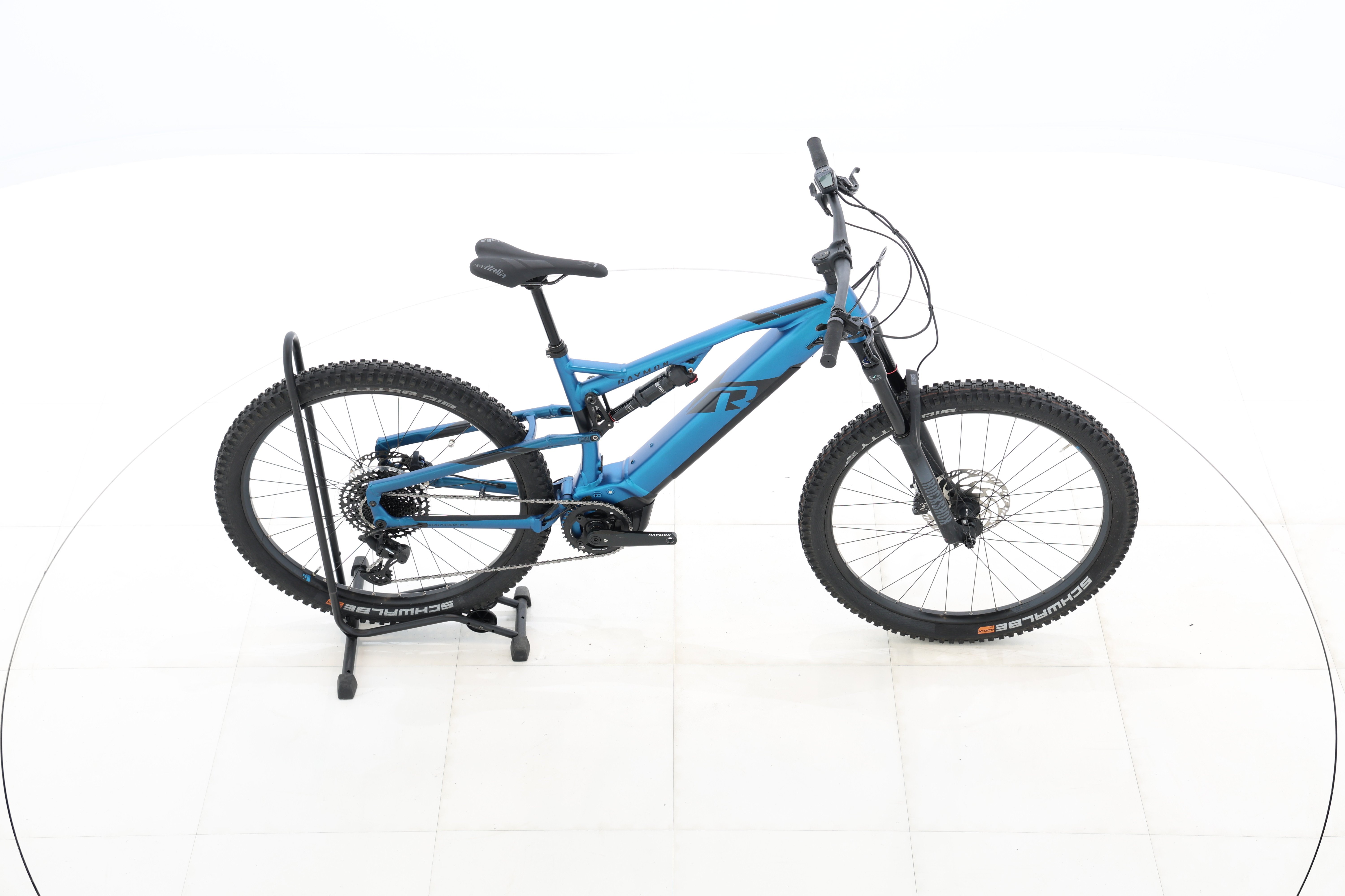 2d556e34-3286-4d17-8f73-ef719cca7008