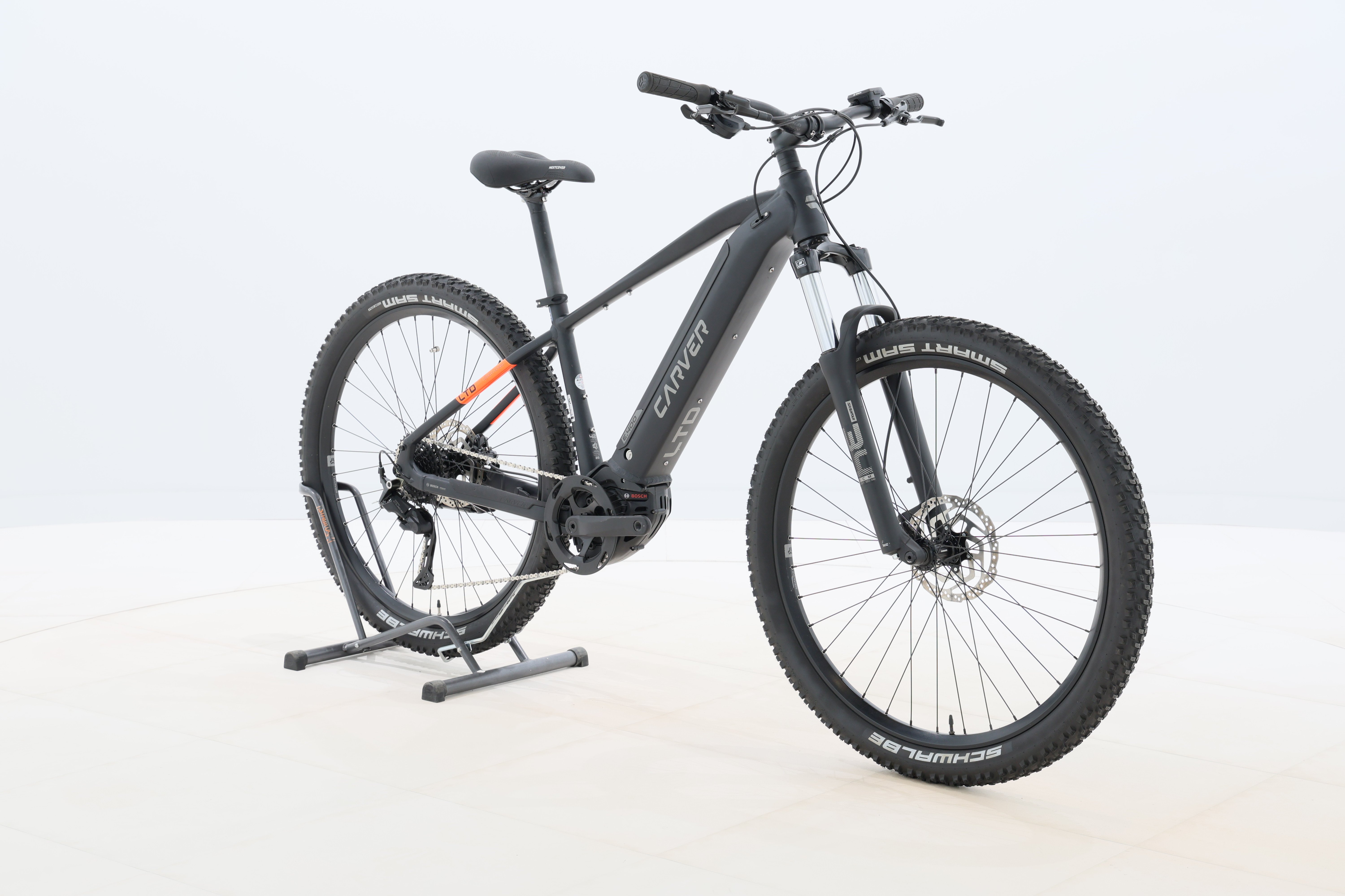 8b1a647d-dcba-4f1e-92c3-95a3feea20d1