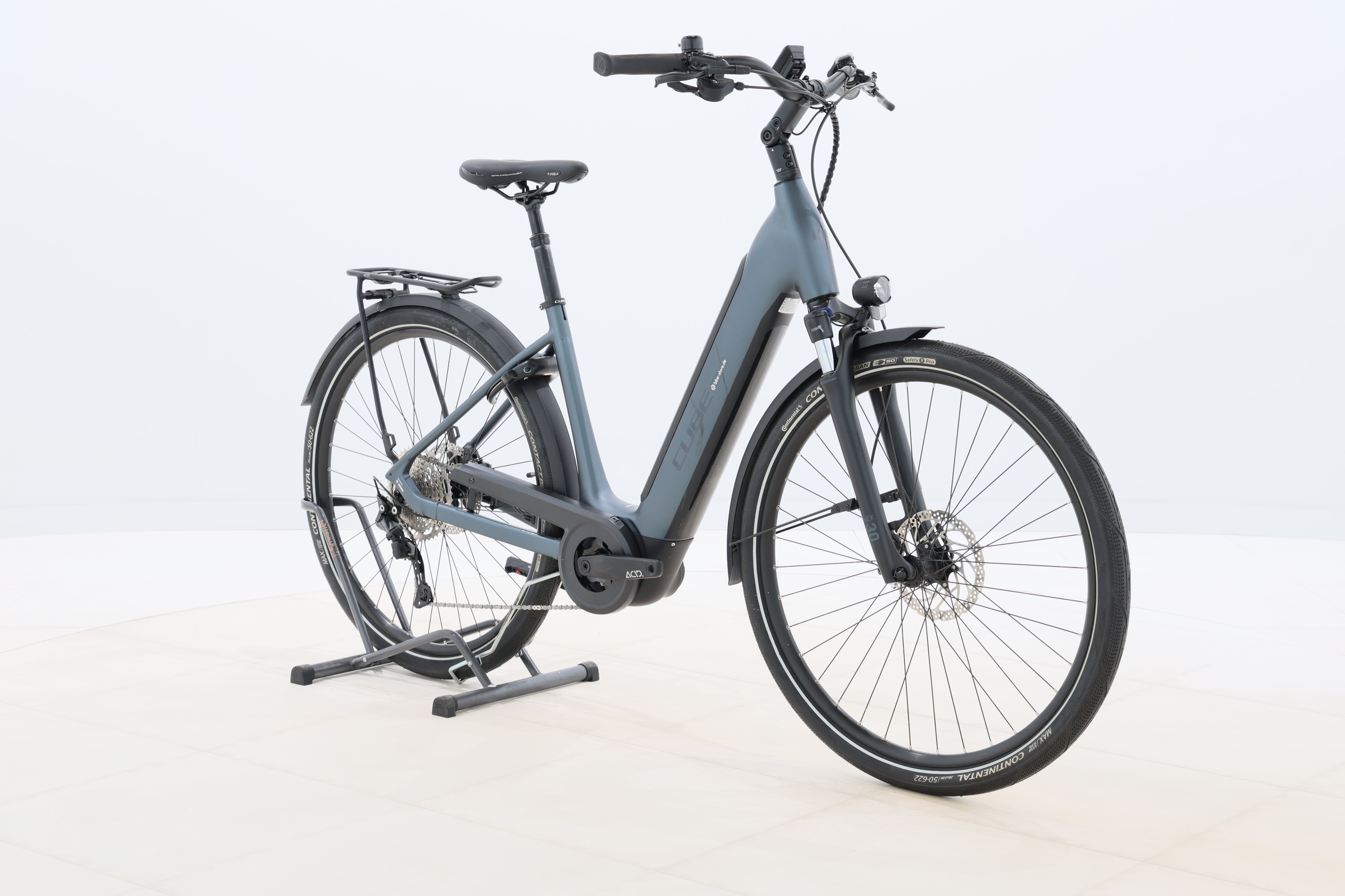 ccee65f8-1019-4a42-b9b7-37d46f4af7c9