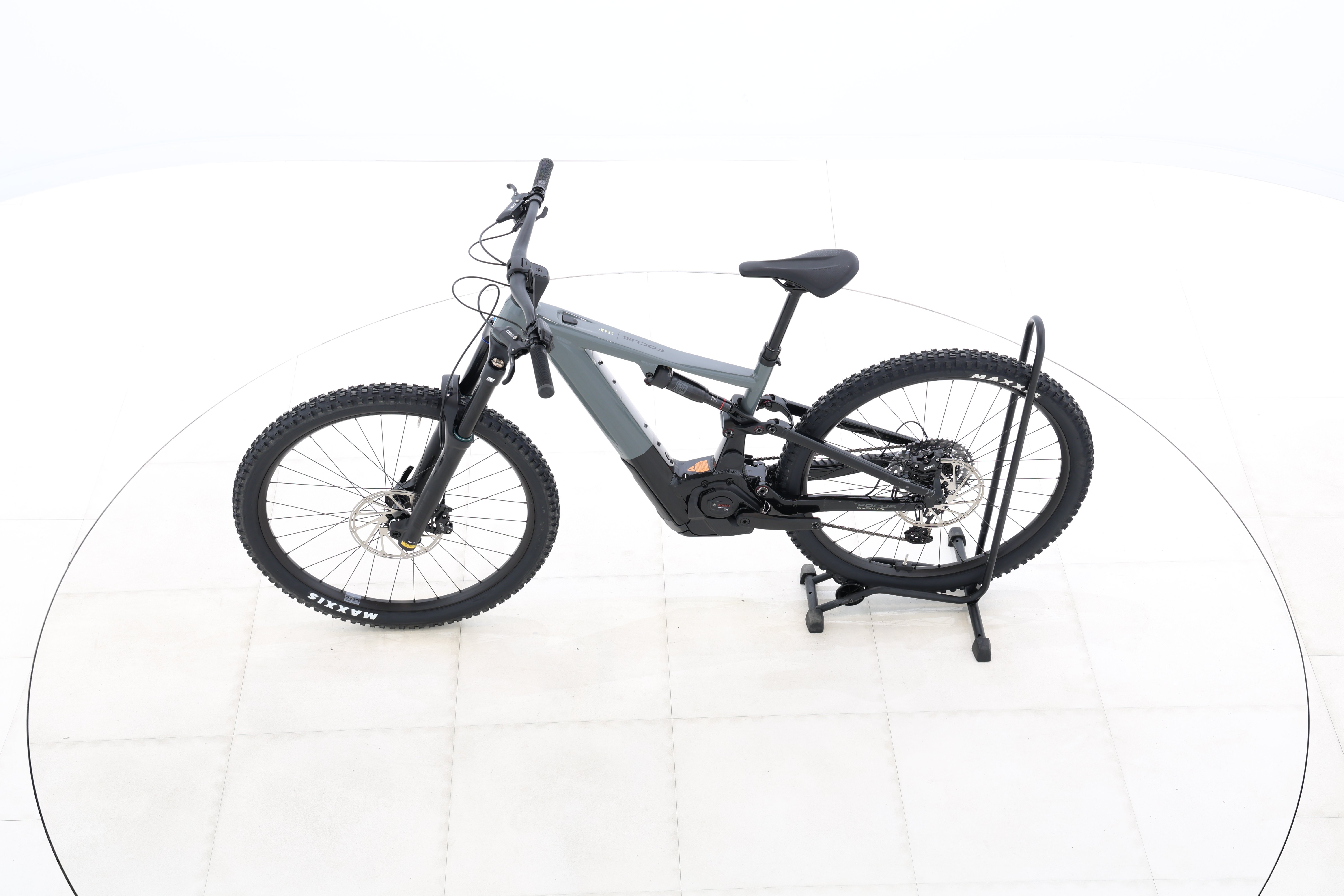 069cfb44-89a6-4e05-b863-f3d8bc924e65