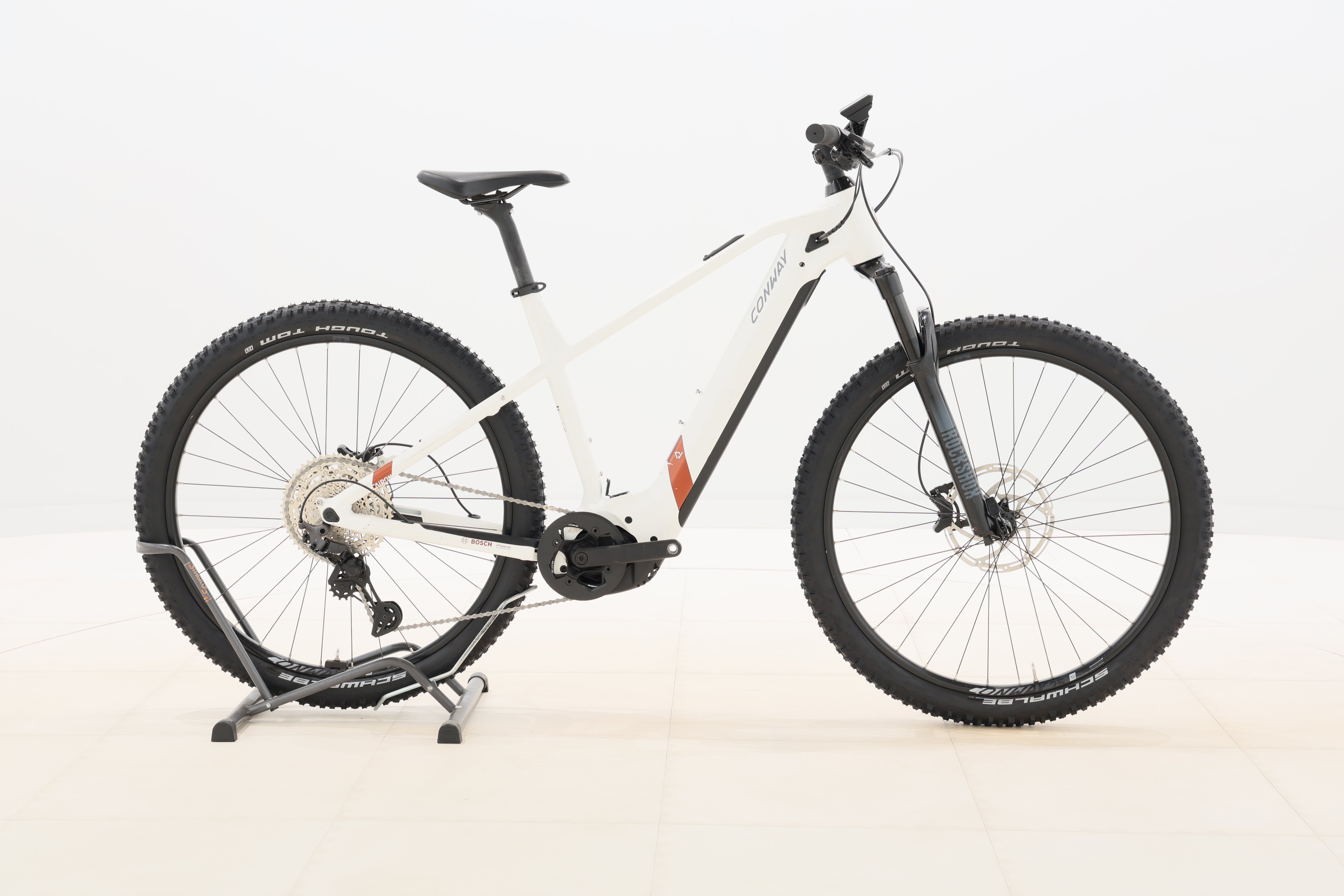 e1f93428-8cac-4088-9c25-f8c5f3618202