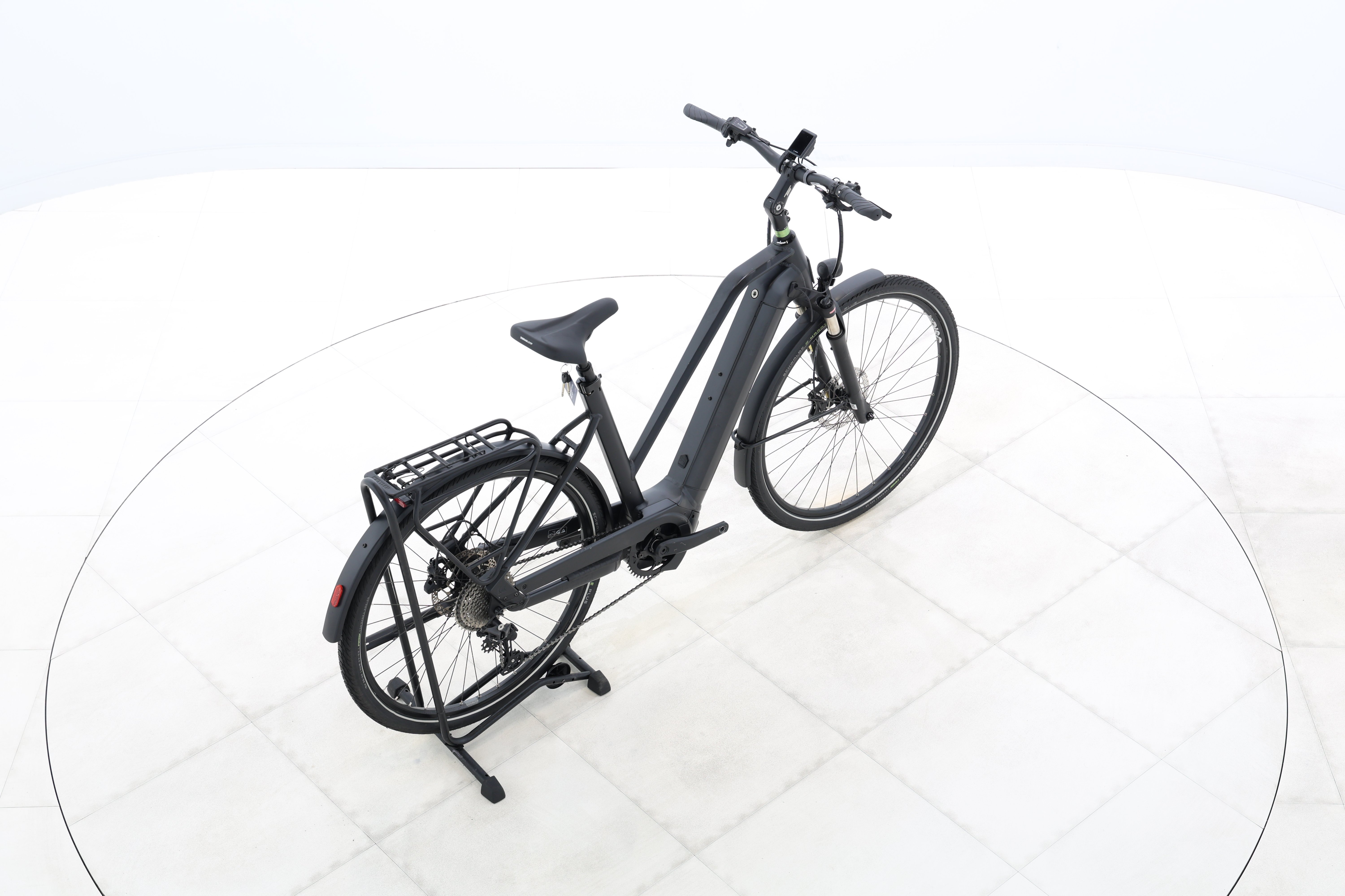 17e8ca60-82ee-4bb7-9d89-72871a794b17