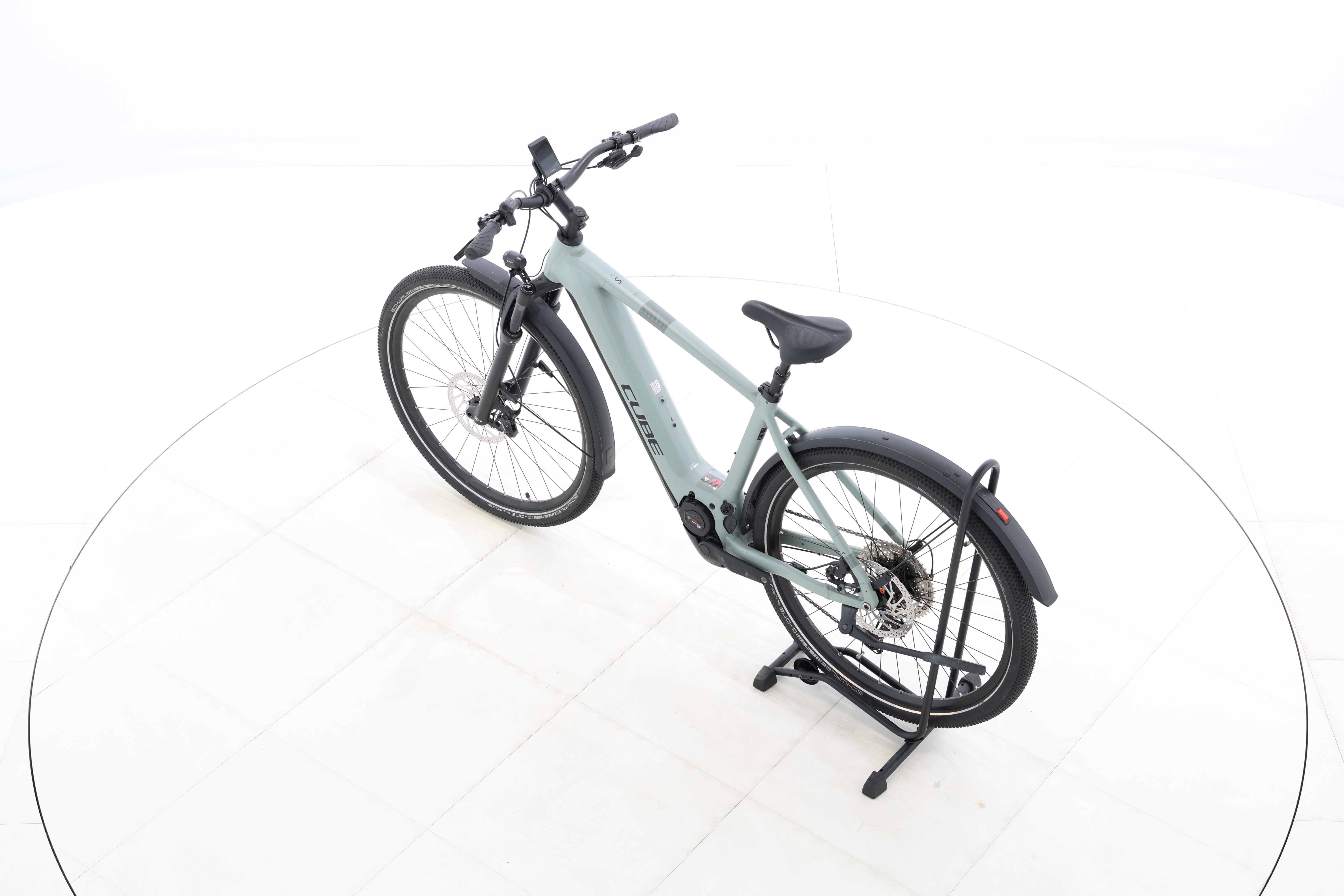 216ebd75-c4c9-43aa-a2d3-d549e9510eb2