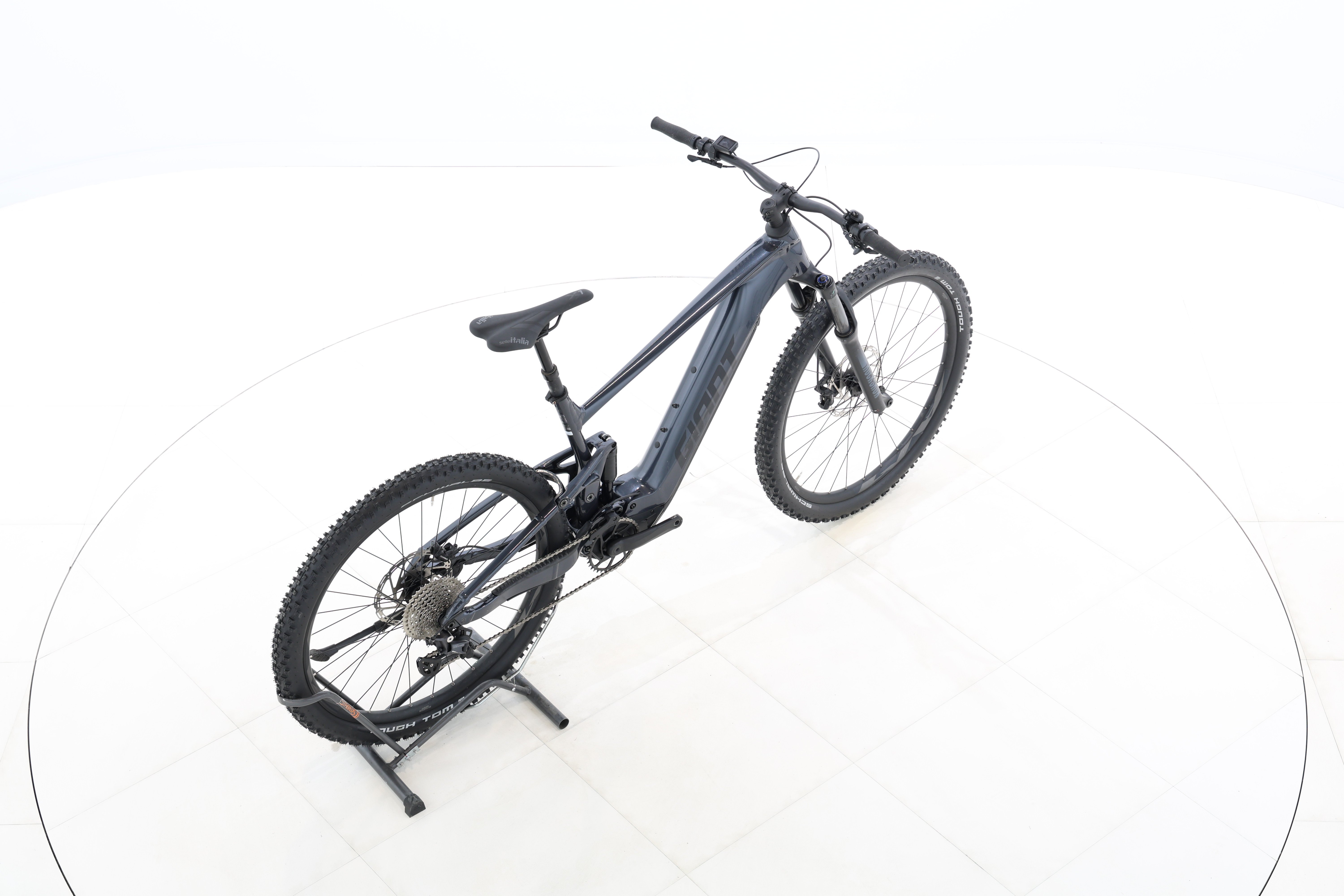 8459f62a-b8cf-4f26-8f93-fd6d22332a4f