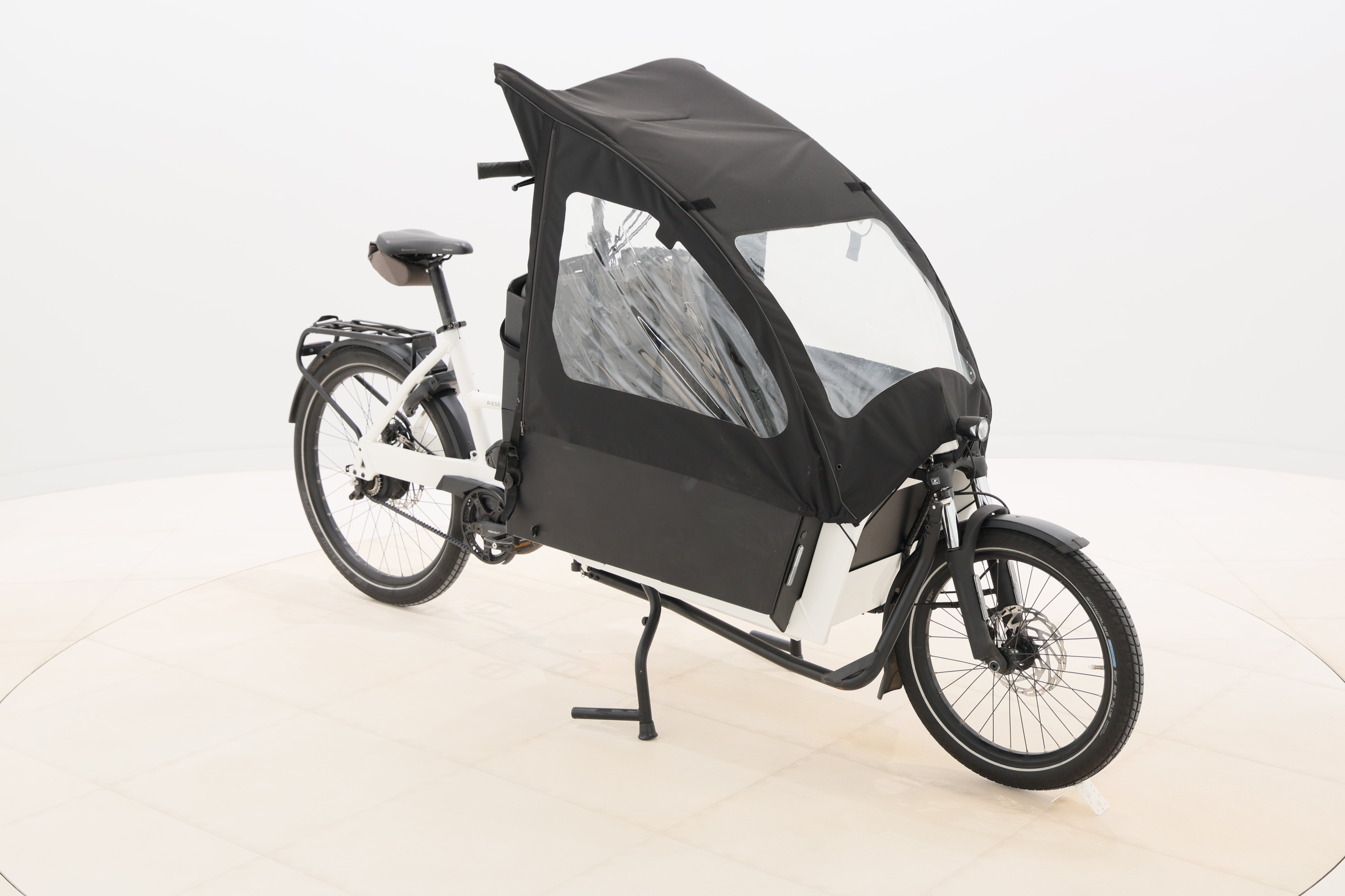 90bfb7ba-6bd3-400e-989f-fa60d8058eee