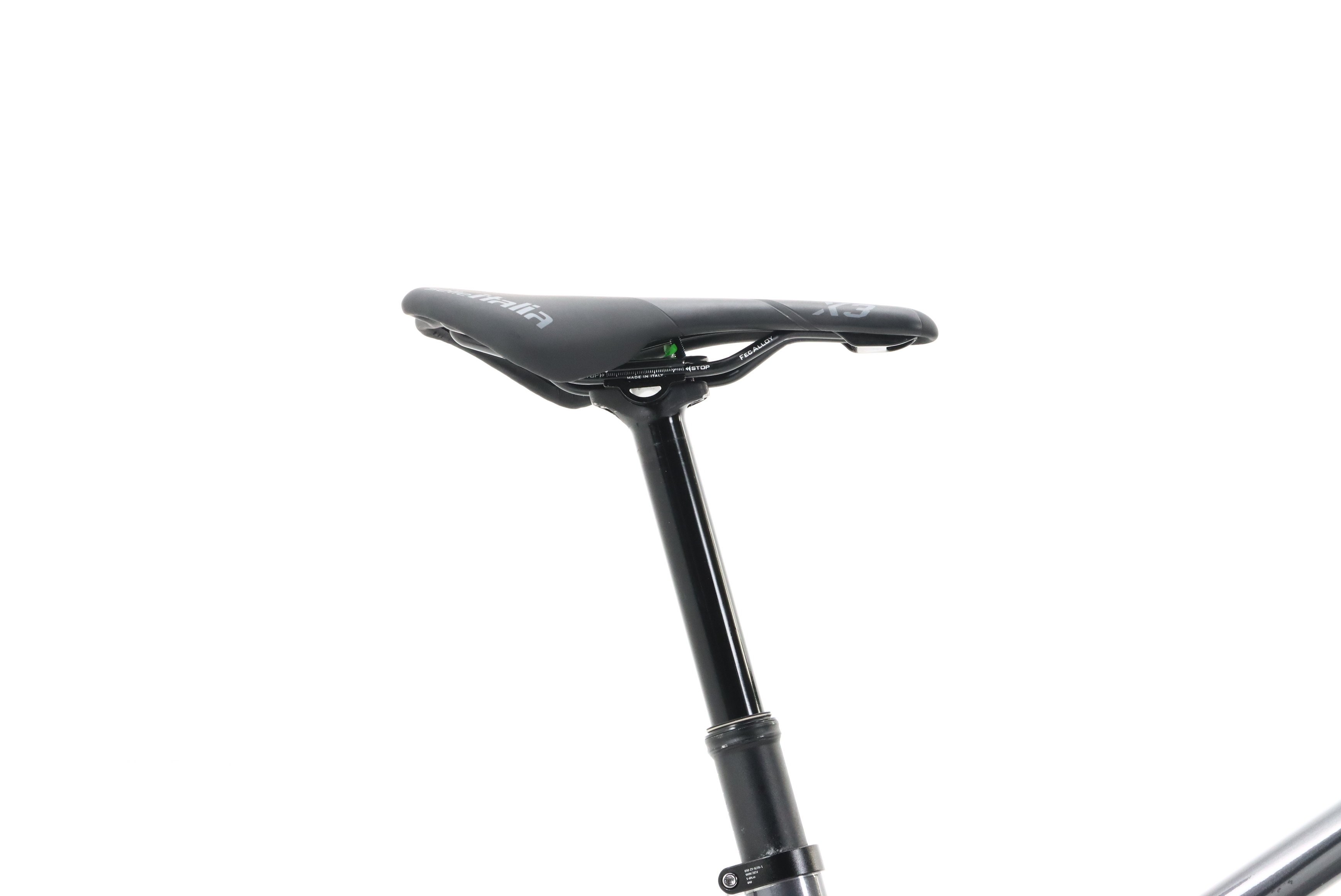 af844da6-da70-4dd3-8a9e-0206f1868d36