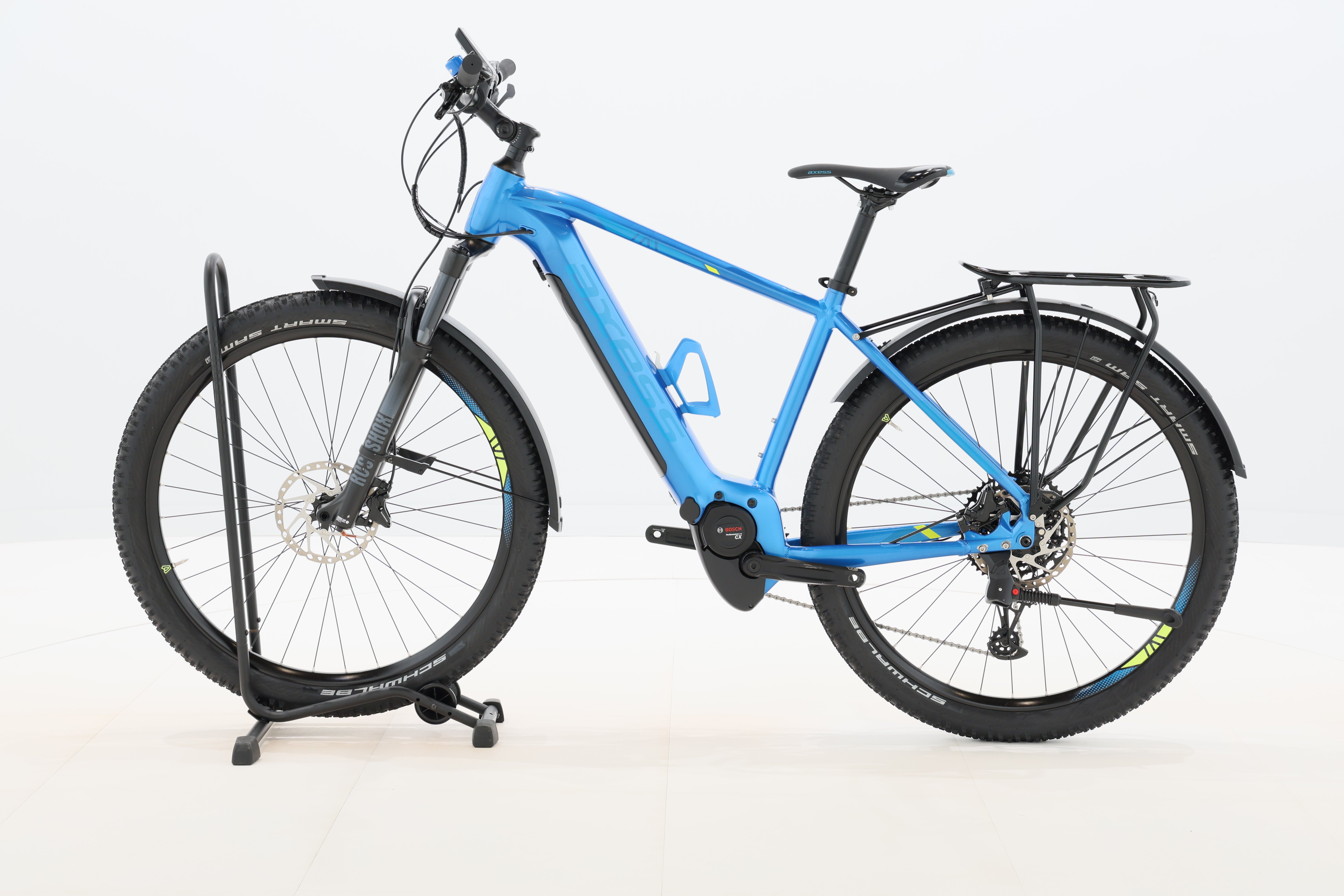 696482a9-ff00-403c-8047-a9e1937fd3ef