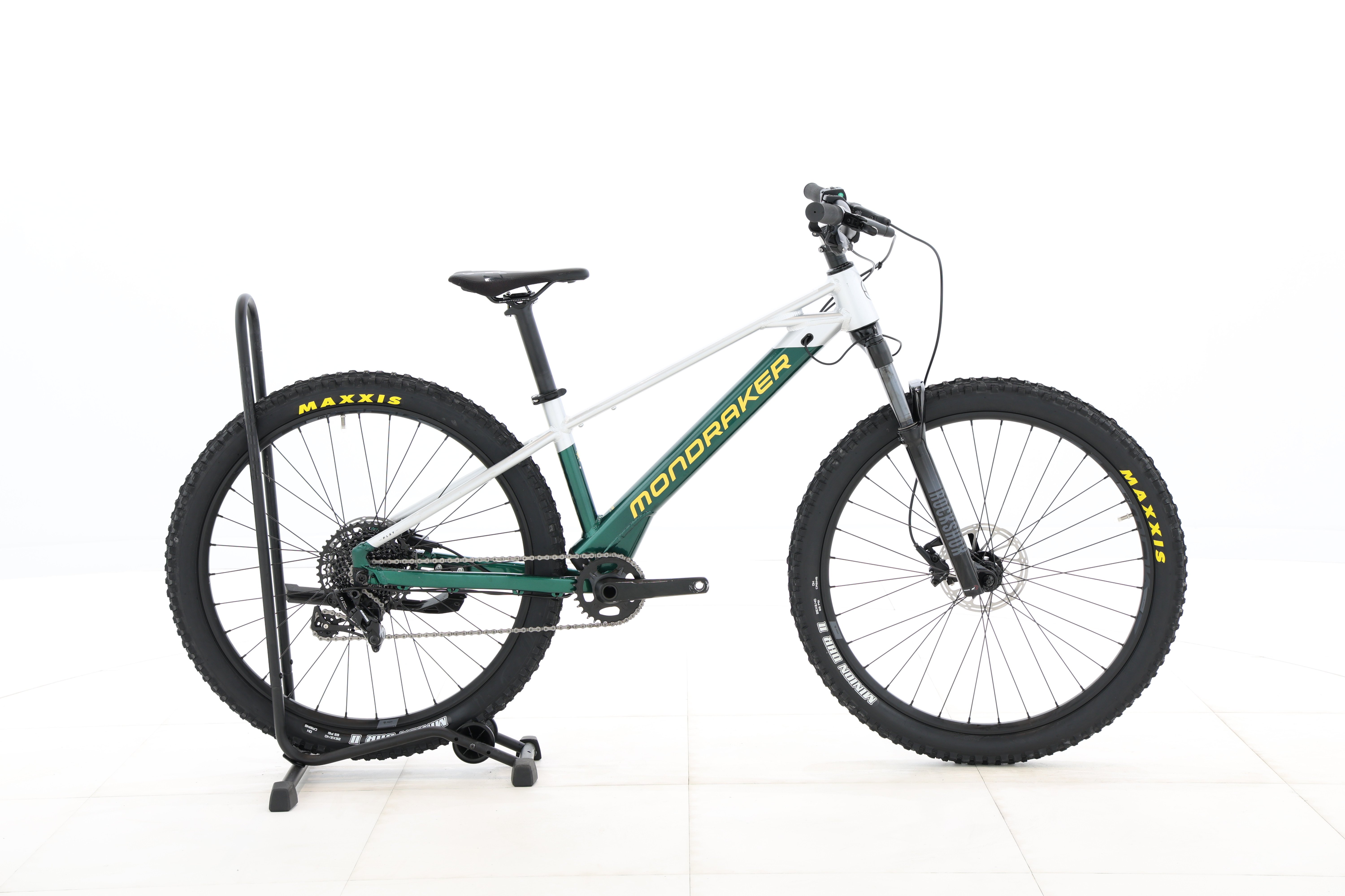 b66f7498-31fb-4422-9352-c5678f0c4f71