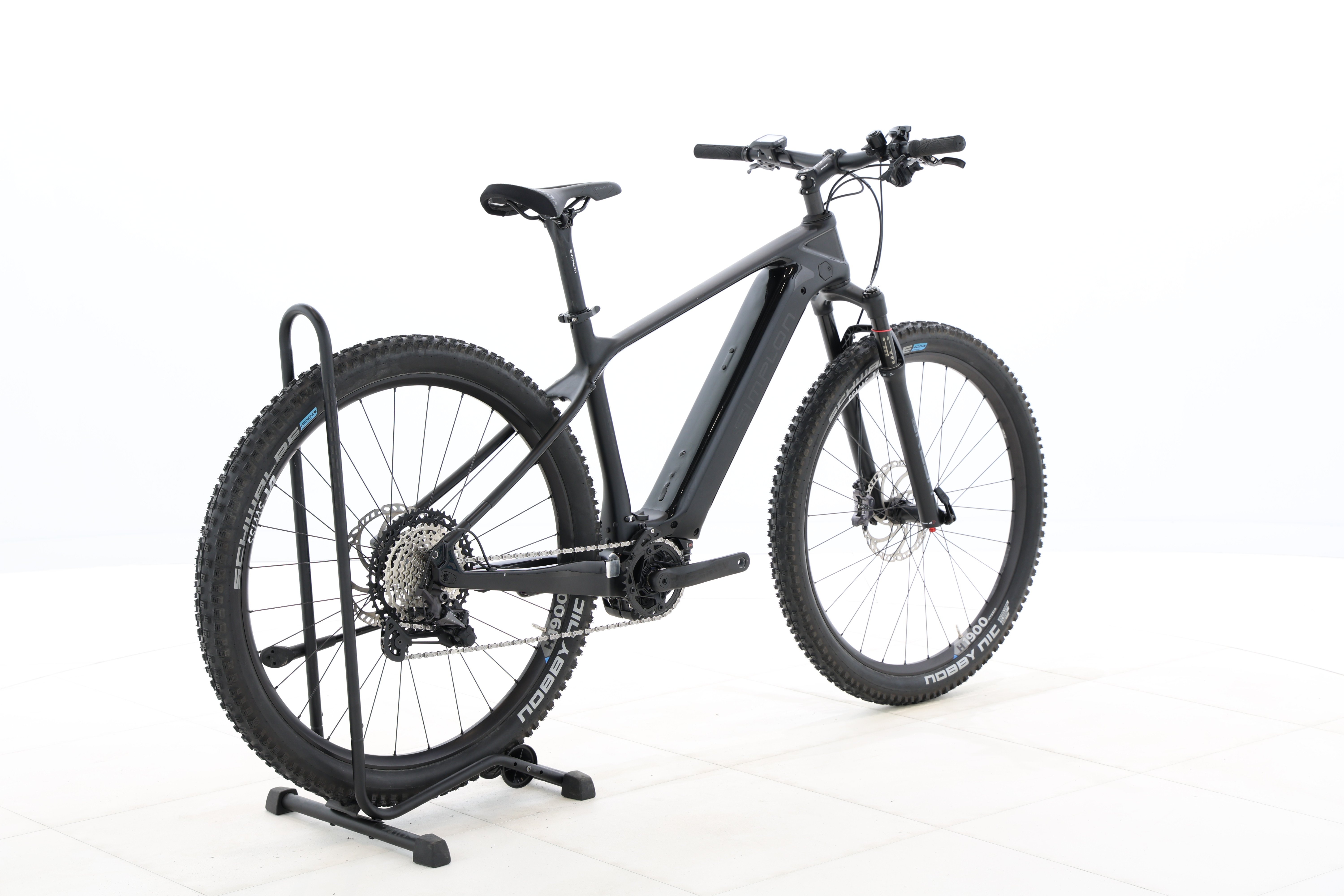 17f67a69-b01f-40be-a3f1-cbb65b3f5699