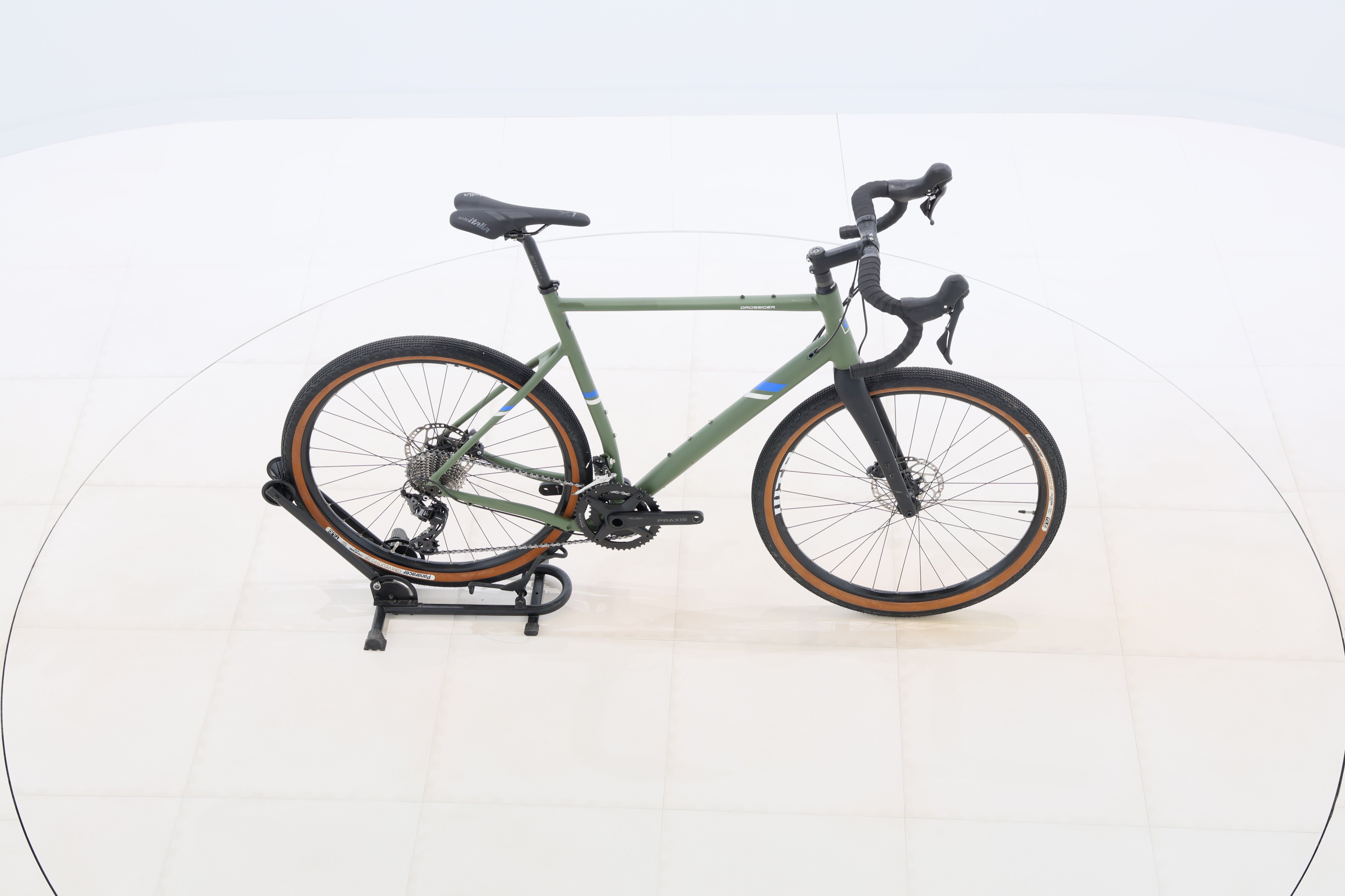 e196cac1-e0e1-4afd-a258-fb20a4ecd1df