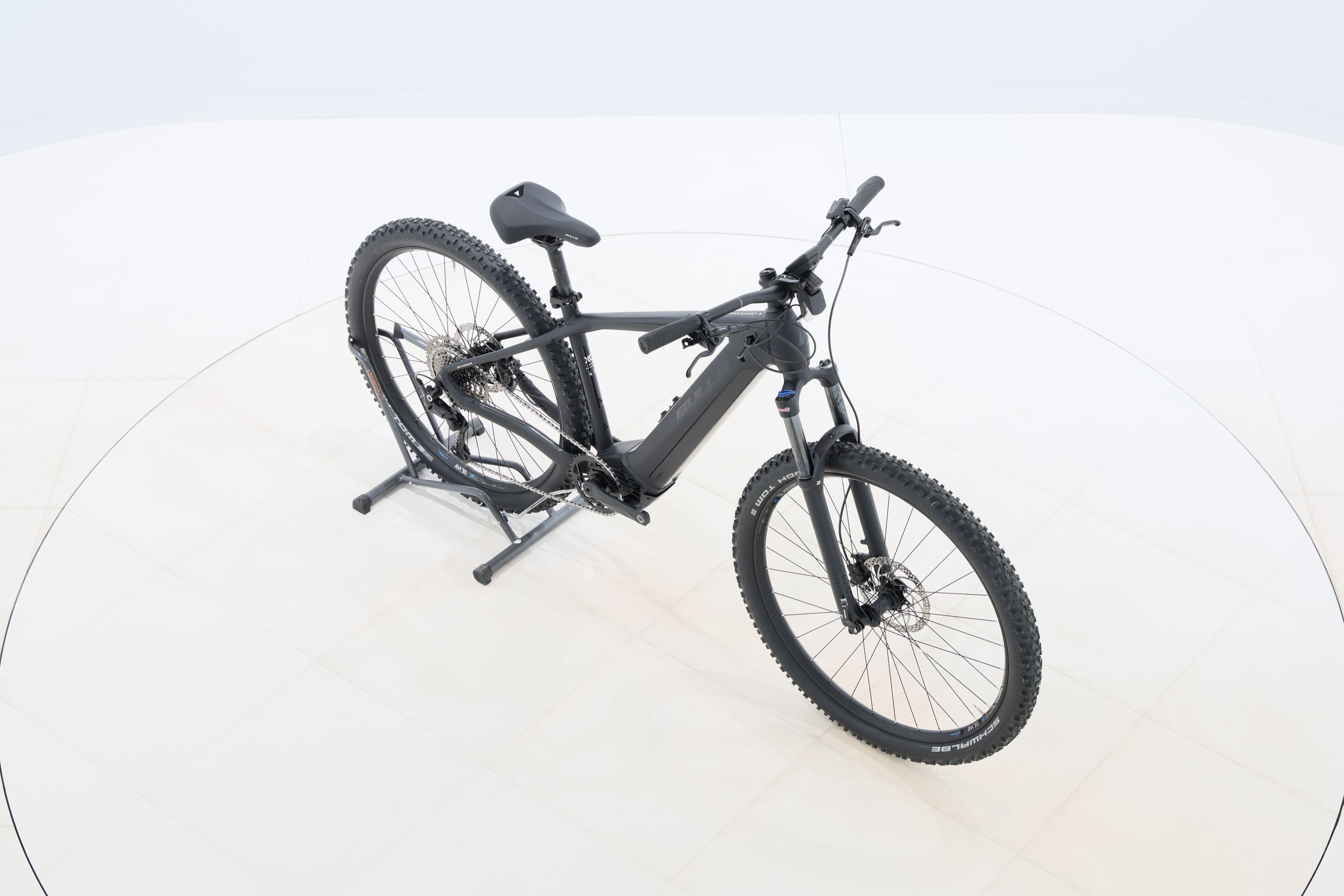 ce1f0787-8229-4350-a473-d242ad357fe6