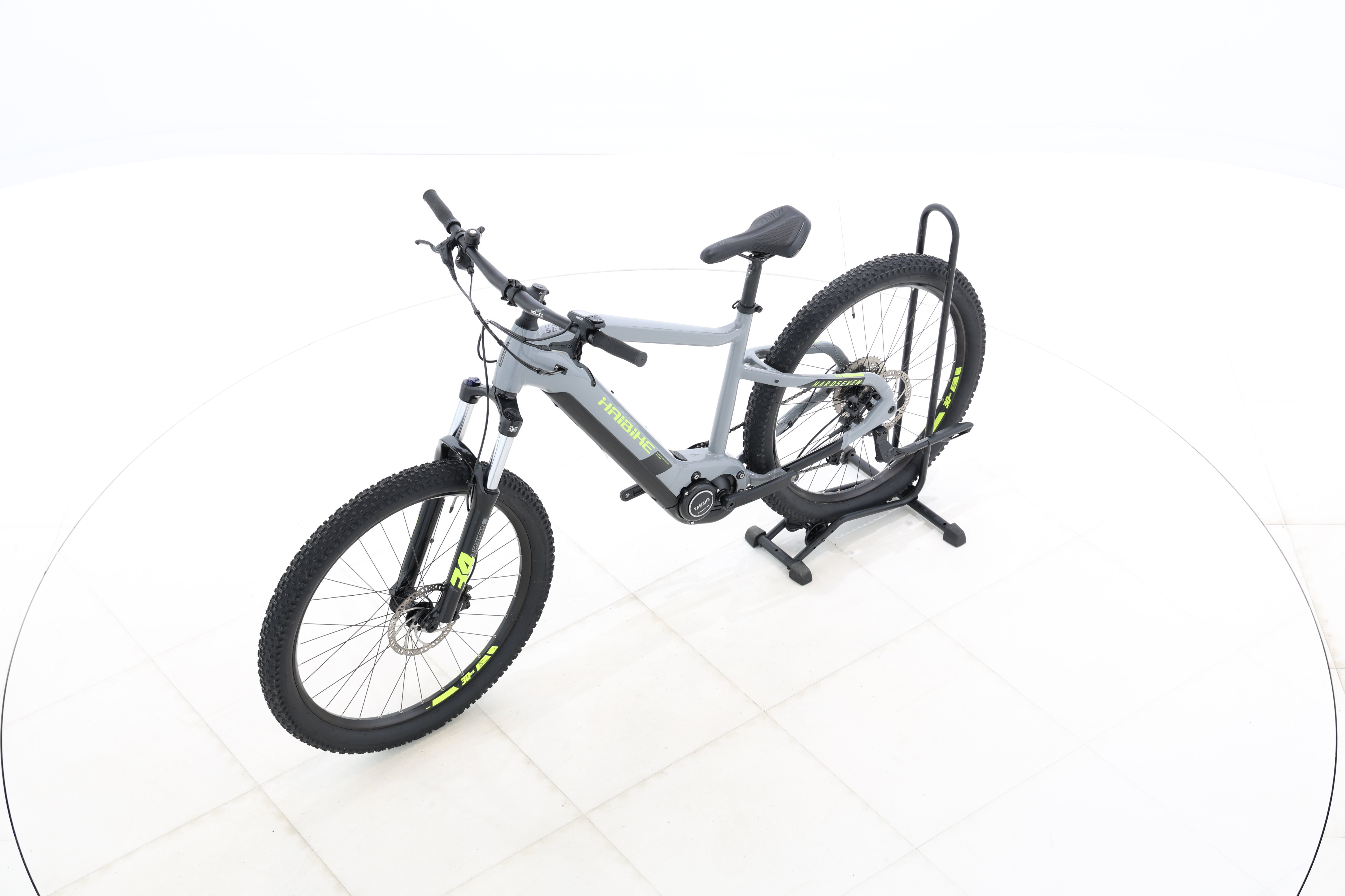 694ad9a2-97b4-4e3a-ba6d-f367c7dd490a