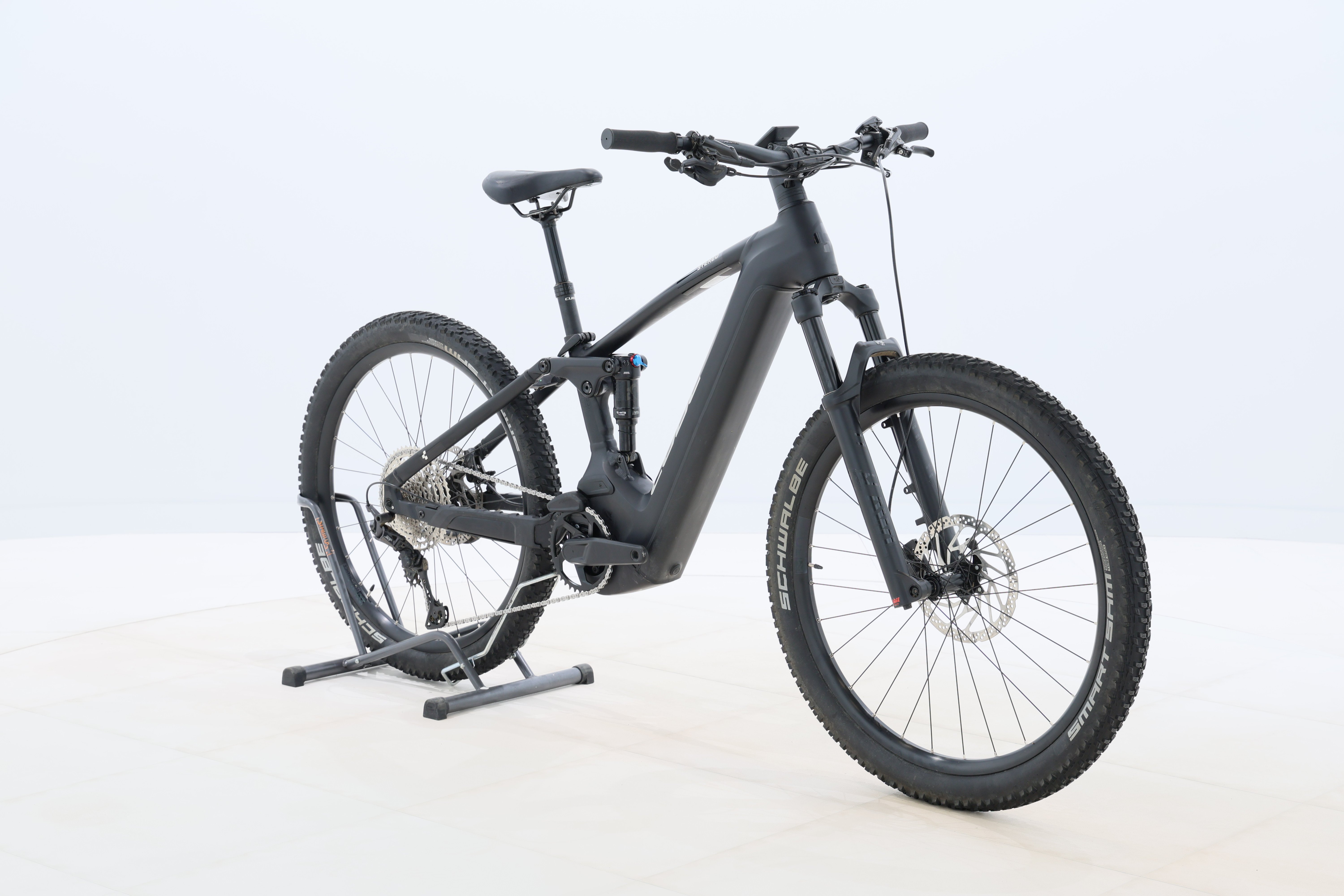 de6d8ad5-1d83-4a68-beb3-4f8d313a8b07