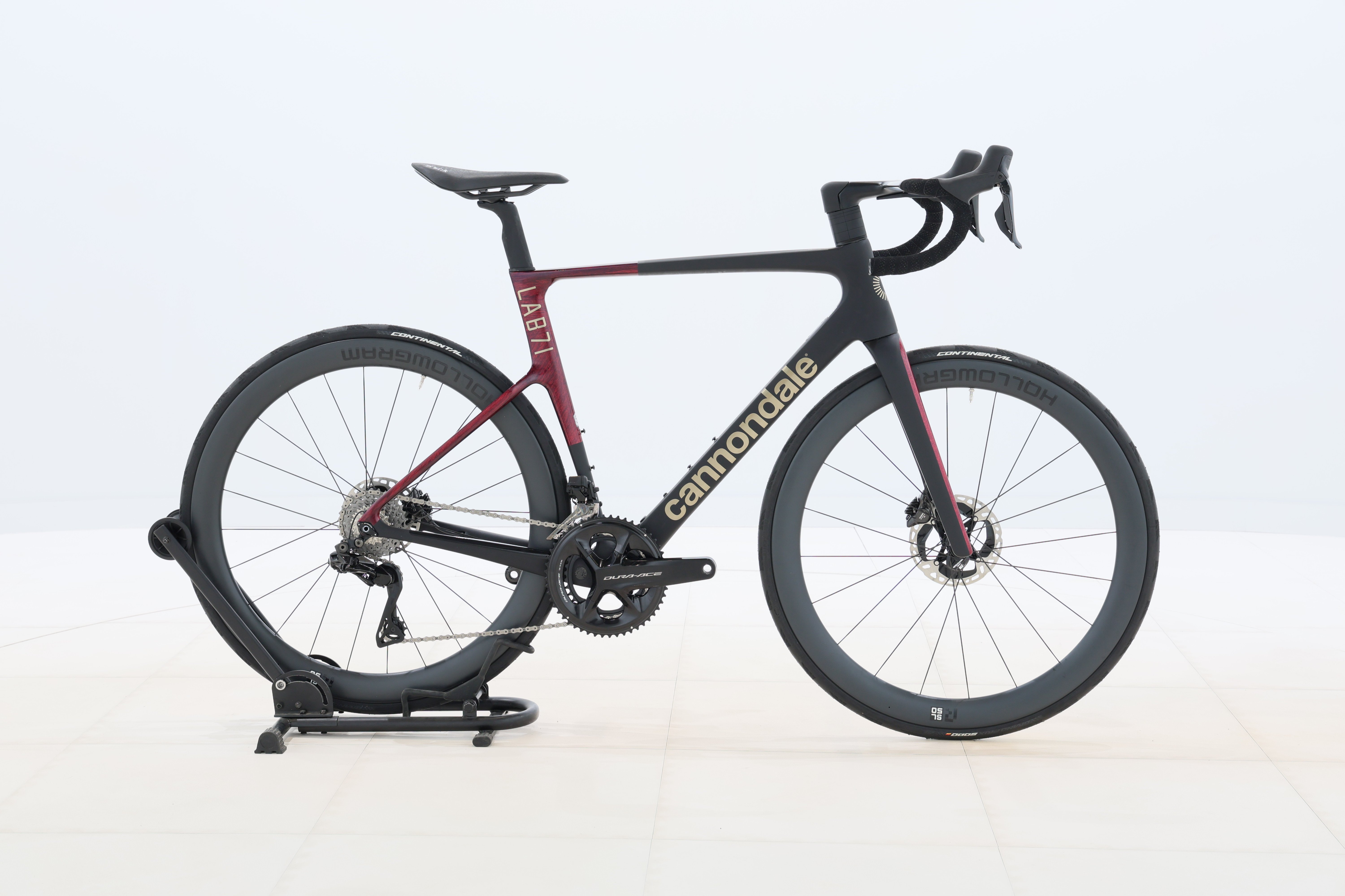 e26e1595-2a34-4306-a2f3-c4080db0d567