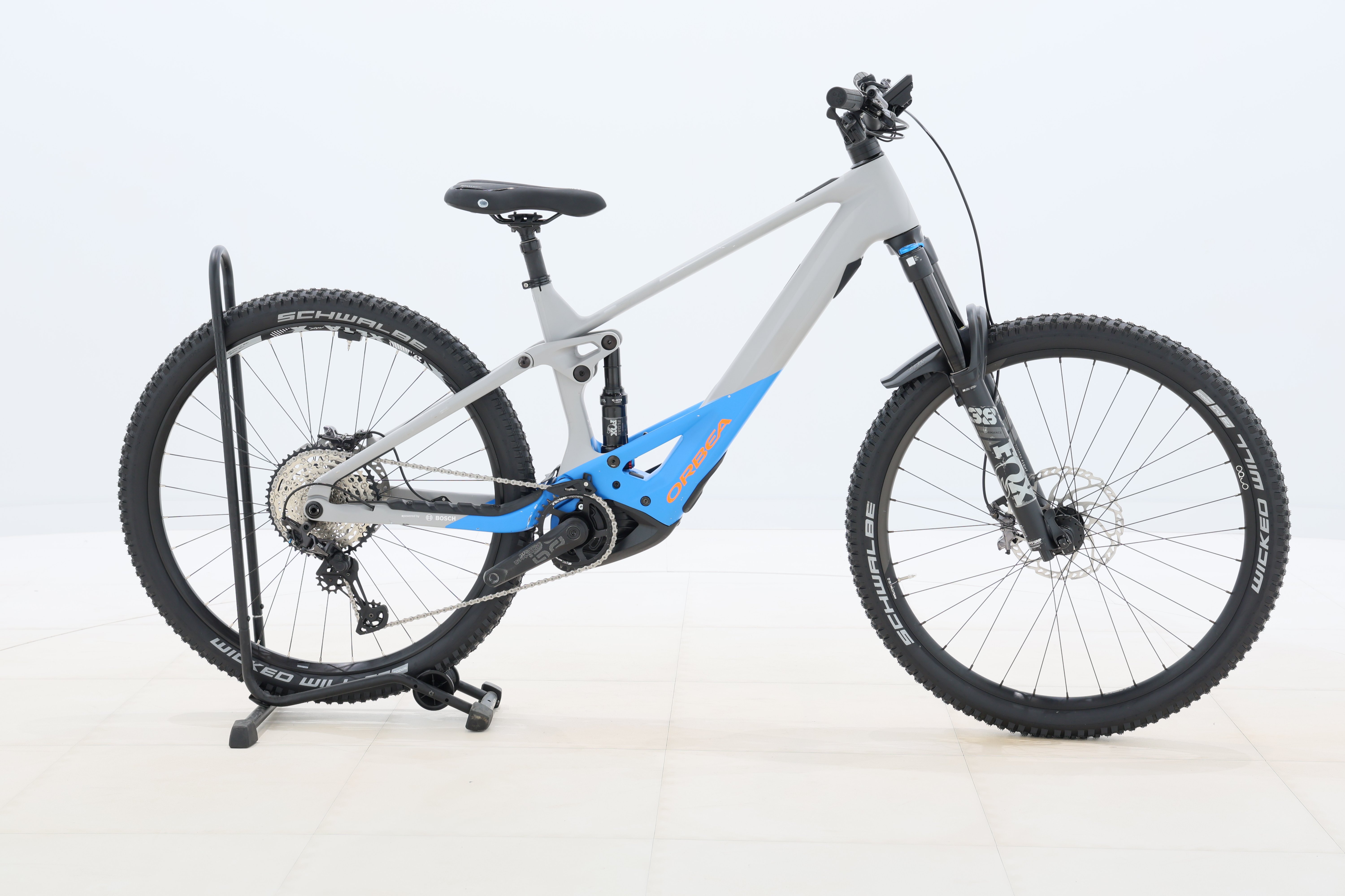 cd9bc1eb-012b-4e3d-99b0-d67bc3602e24