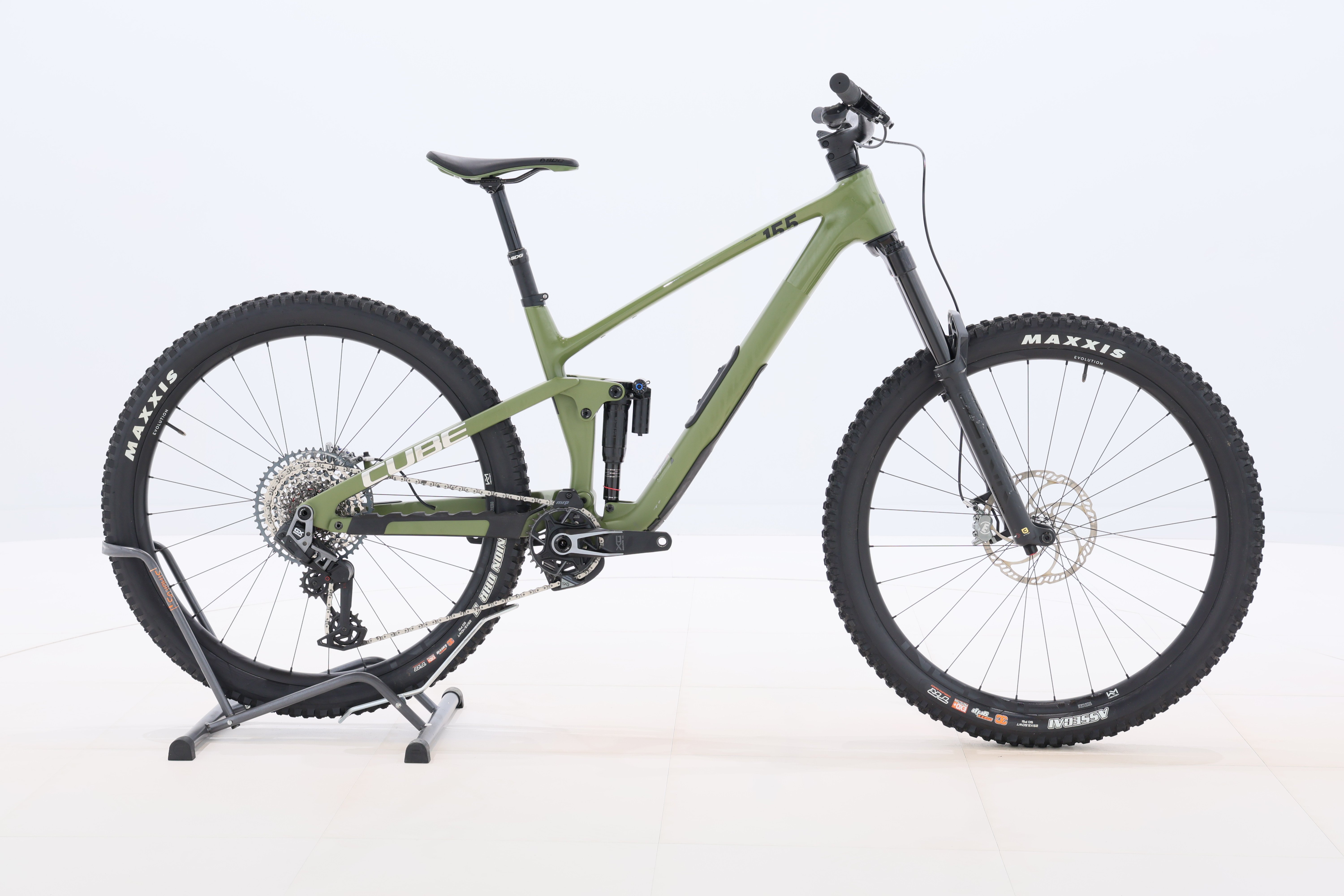 b358b427-2cb1-4d9a-bd59-90ead37ea160