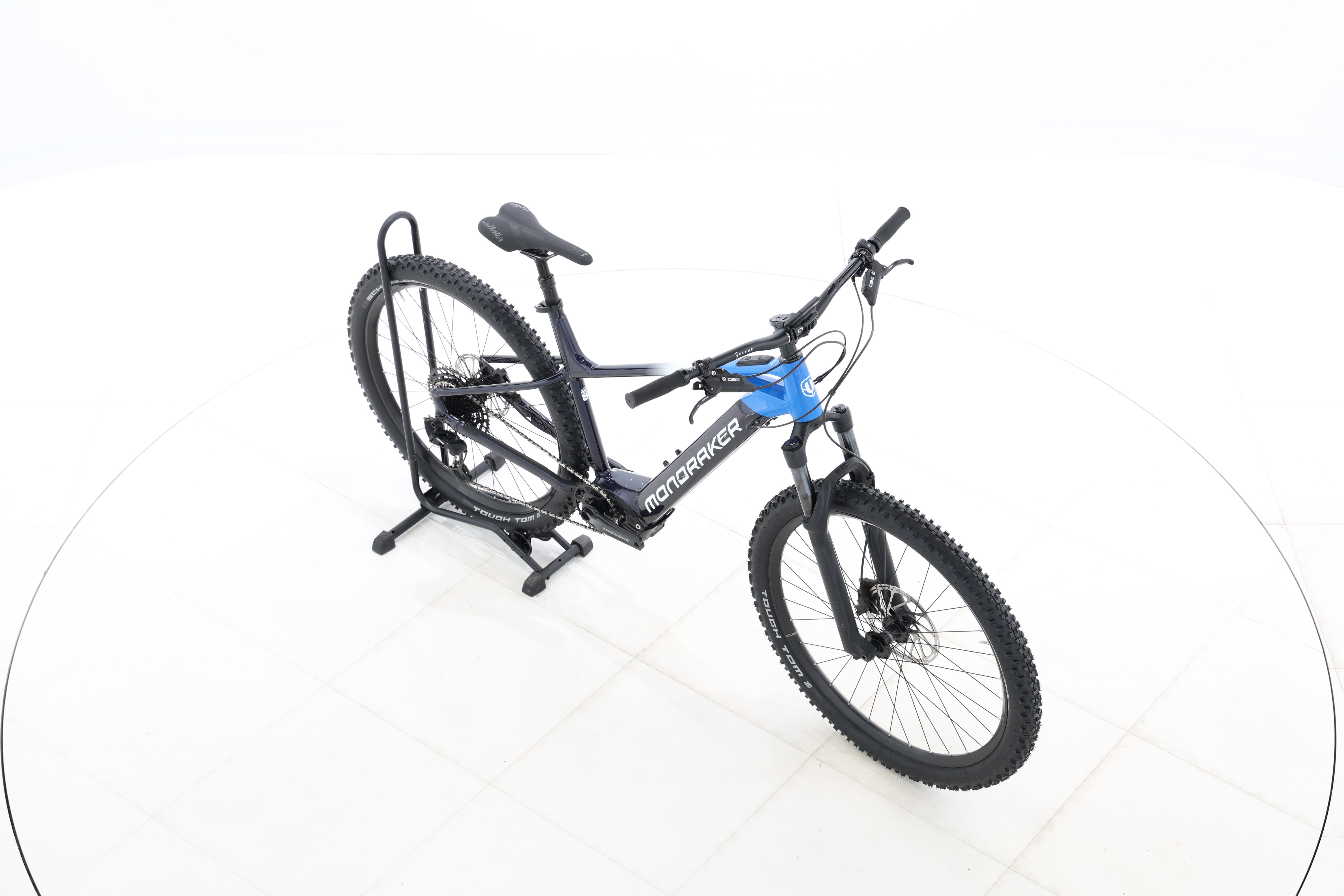 b99de666-ebac-4d52-9774-2f5e8f3f462f