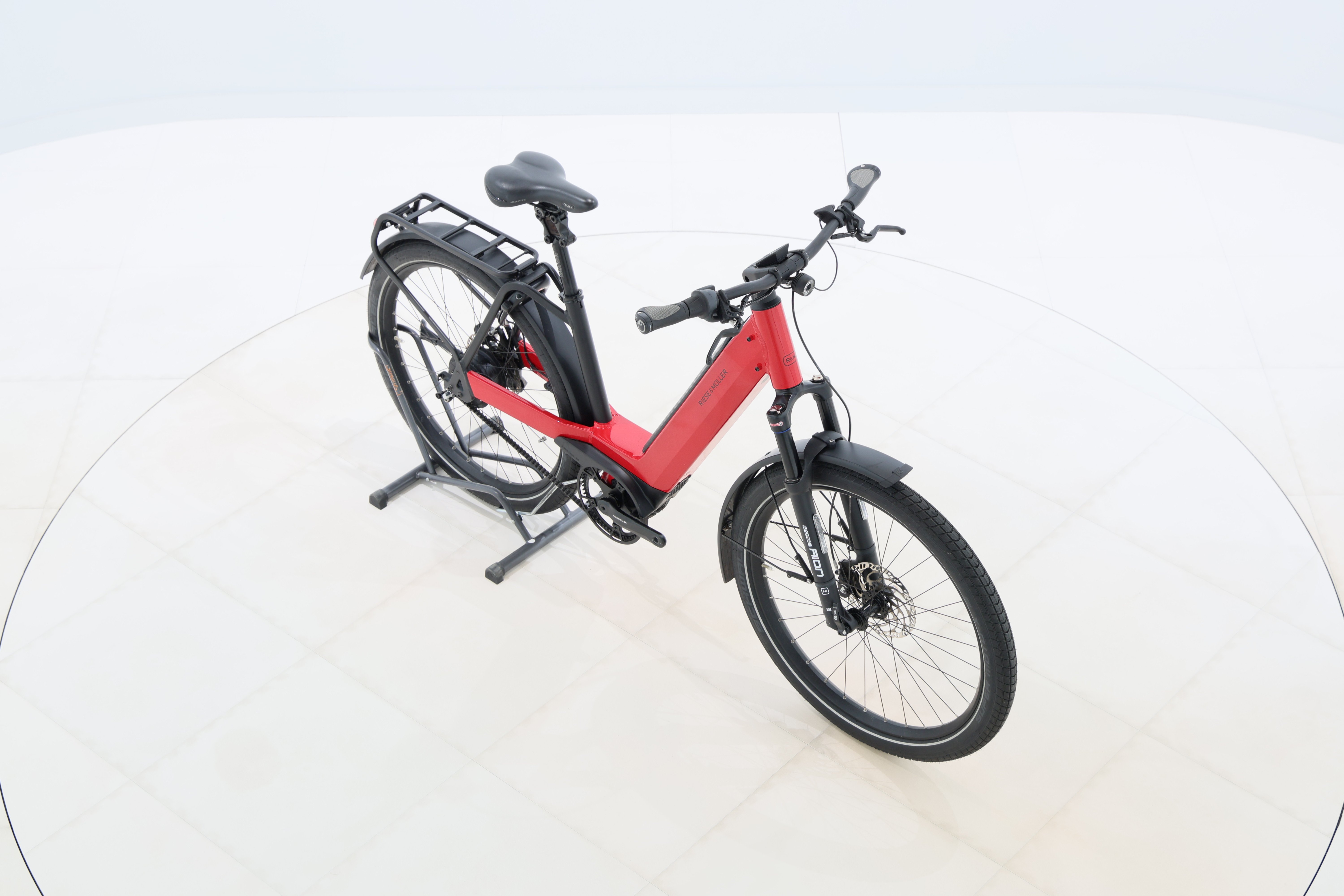 47d6c738-8720-48a8-ba4b-d580241c6bbb