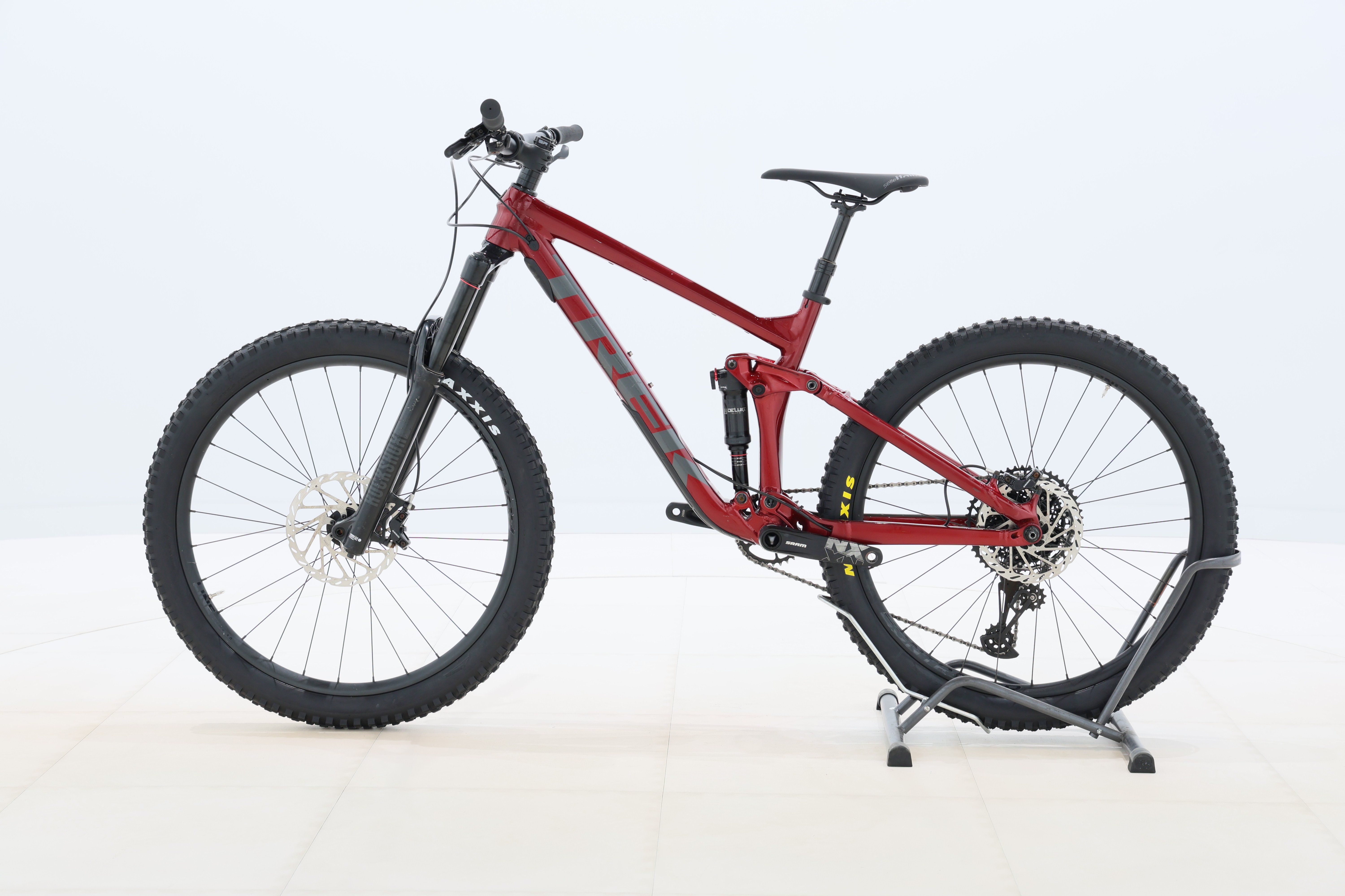 fc483ba8-acec-404d-a05a-b9e153ab88c4