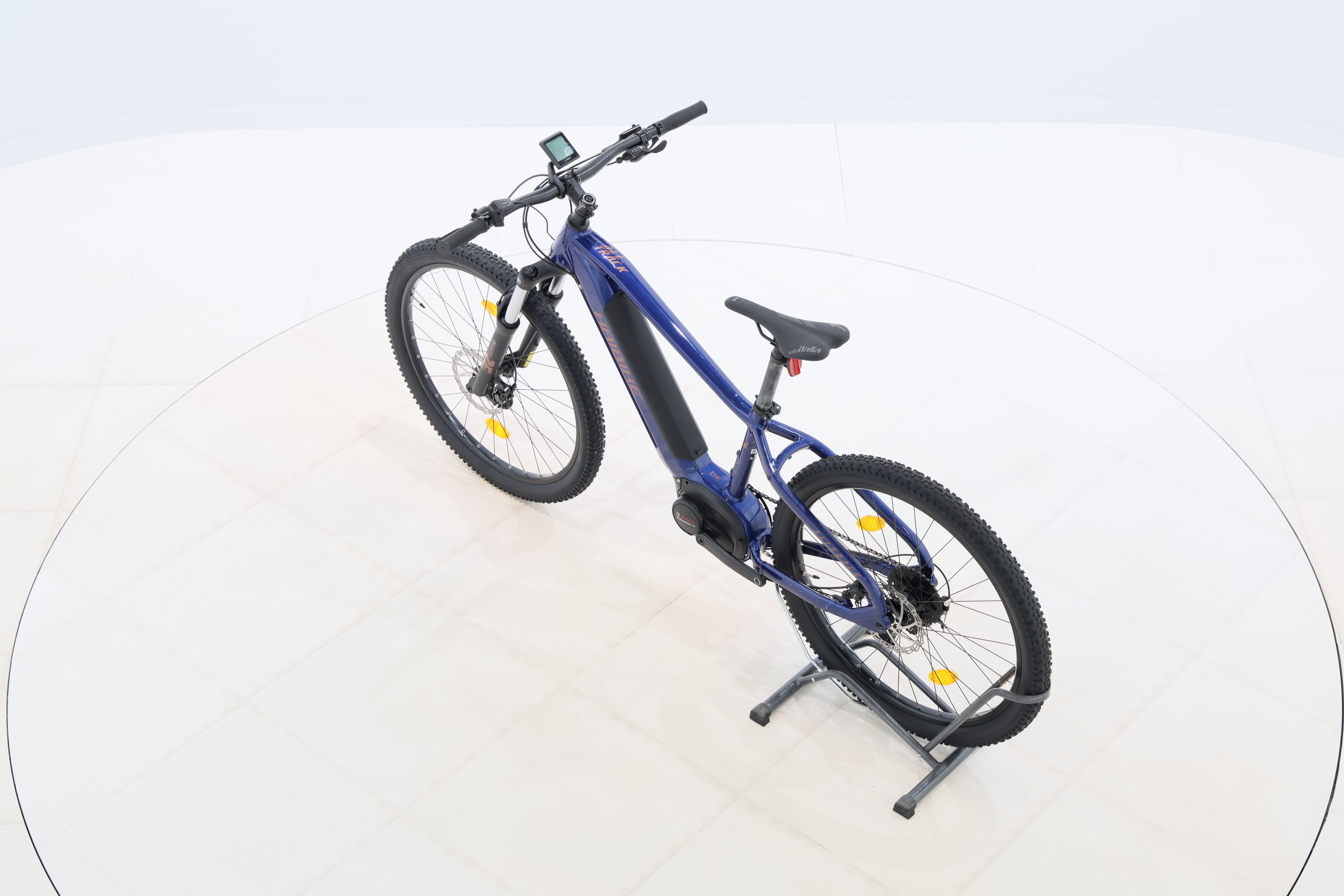 74e646bf-f4da-43e4-be42-6c01c47454a3