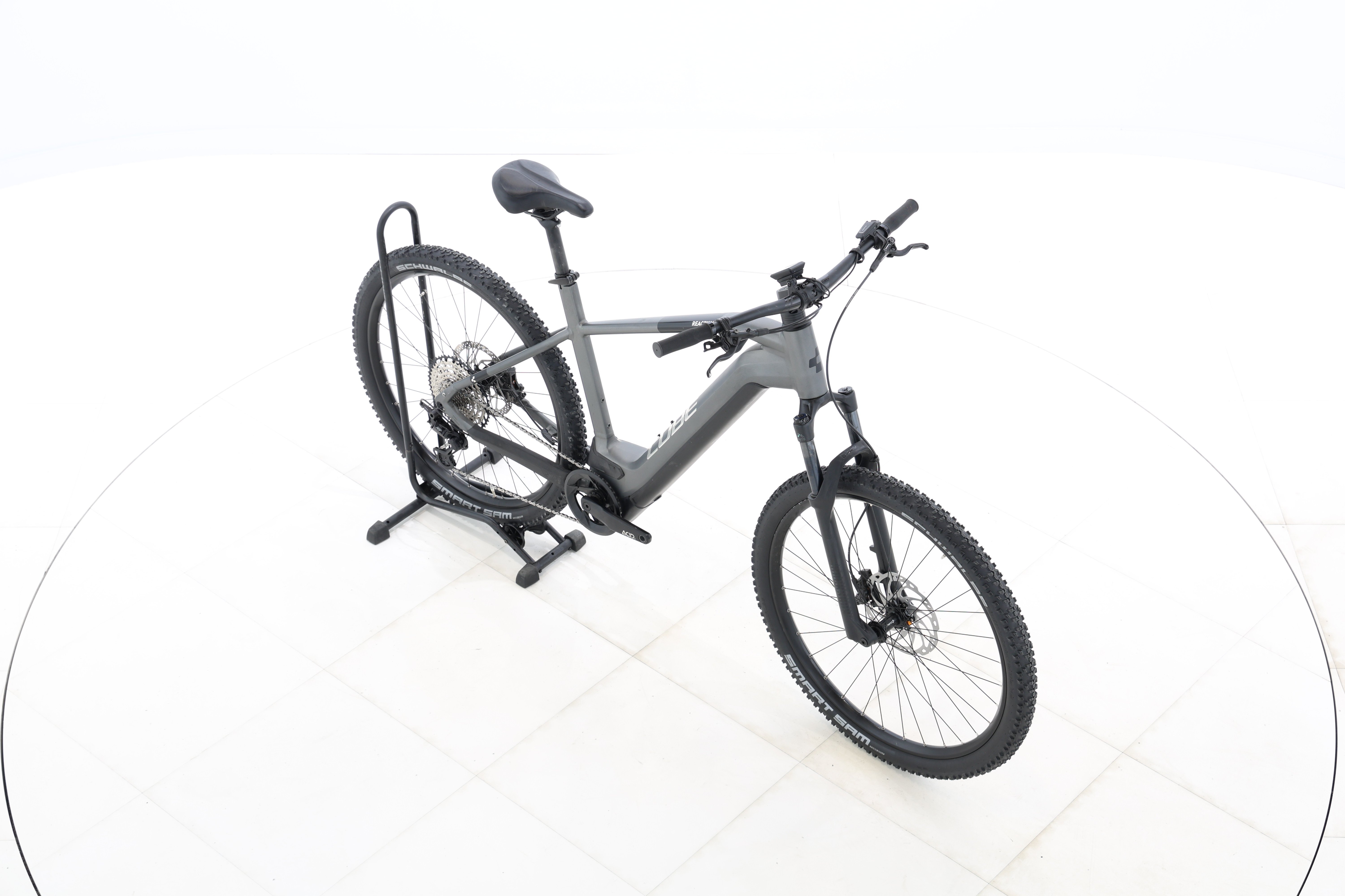 cd33bc18-0c43-462f-99d4-d846e63db86d