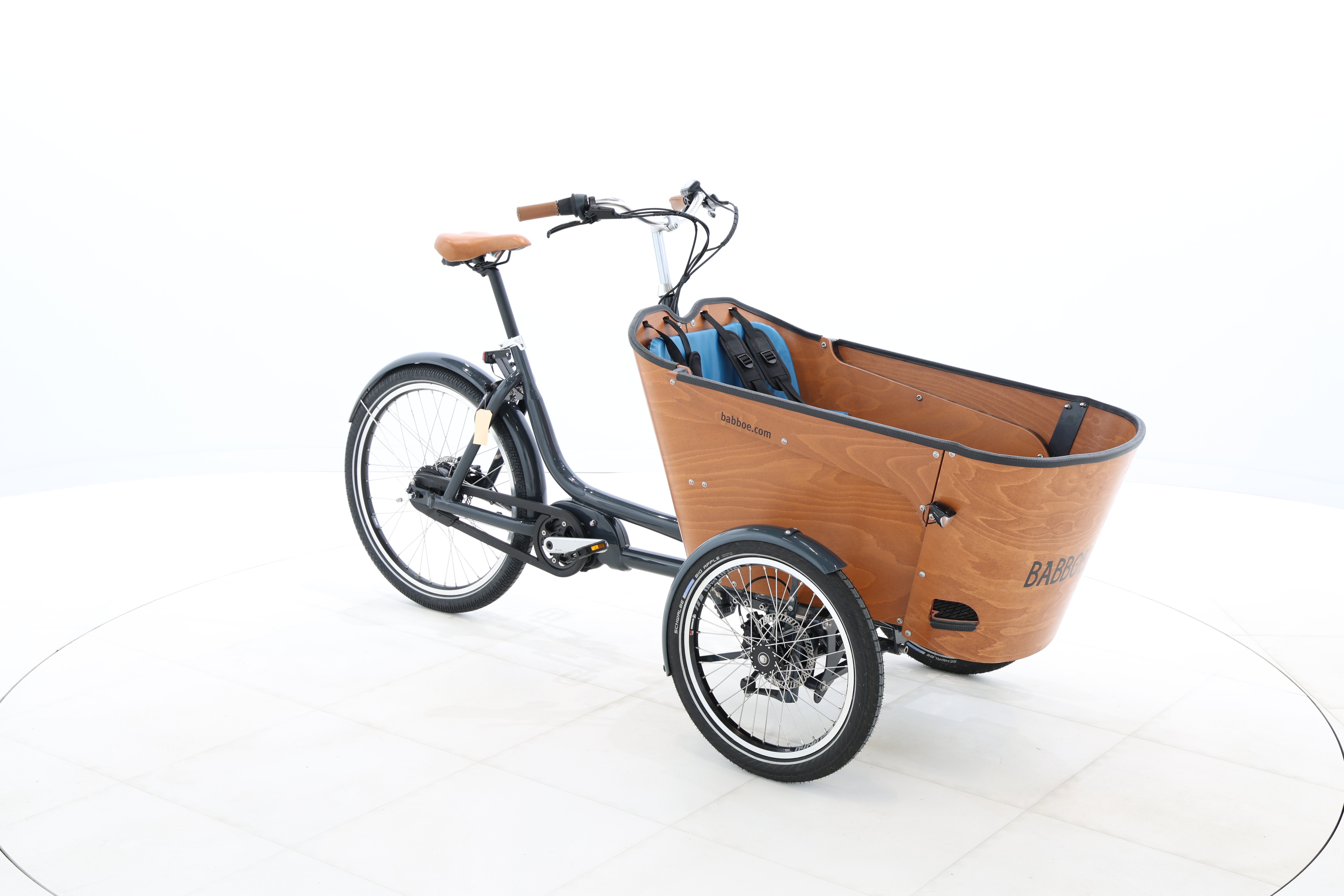 3cbfebf7-fc35-48b8-b4c5-2f87f34e15ac