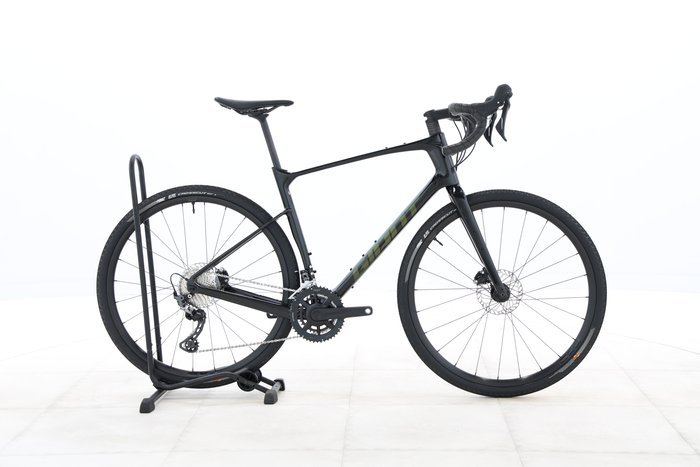 Giant REVOLT ADVANCED 2 2024