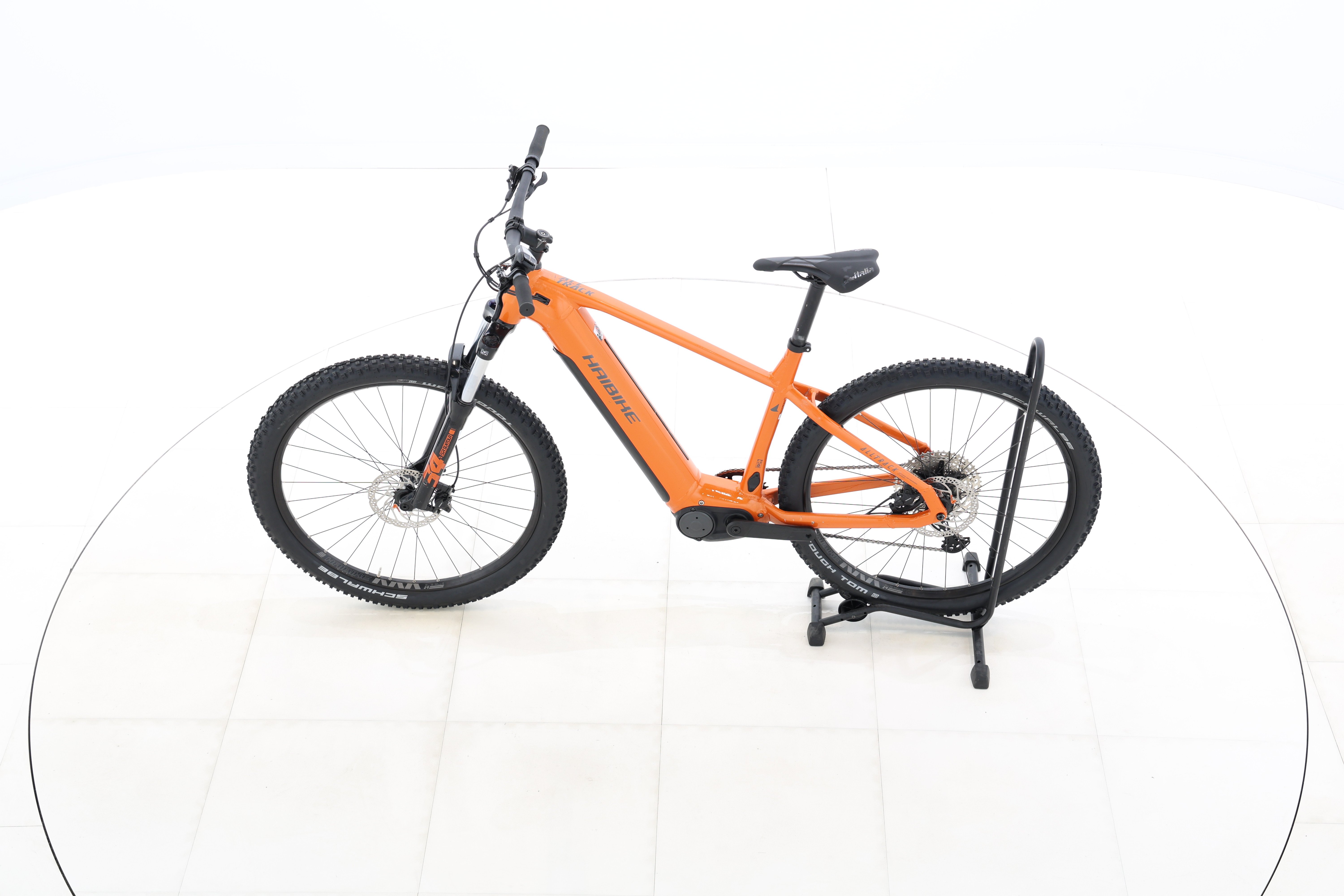 23c15cbf-0734-4428-be65-222300e24c04