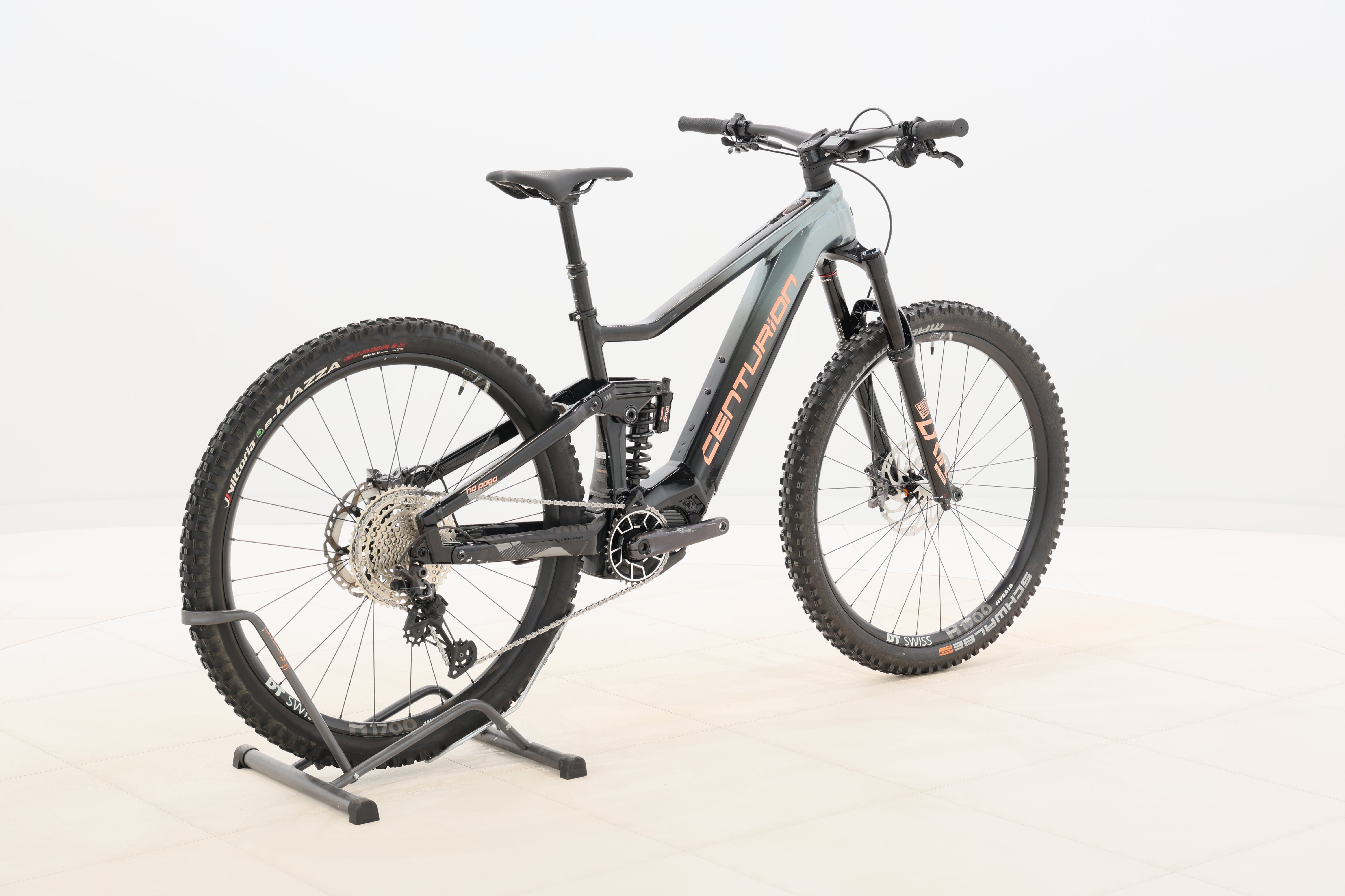 740a0c6d-f77d-4733-8c12-6c8146d1bf41