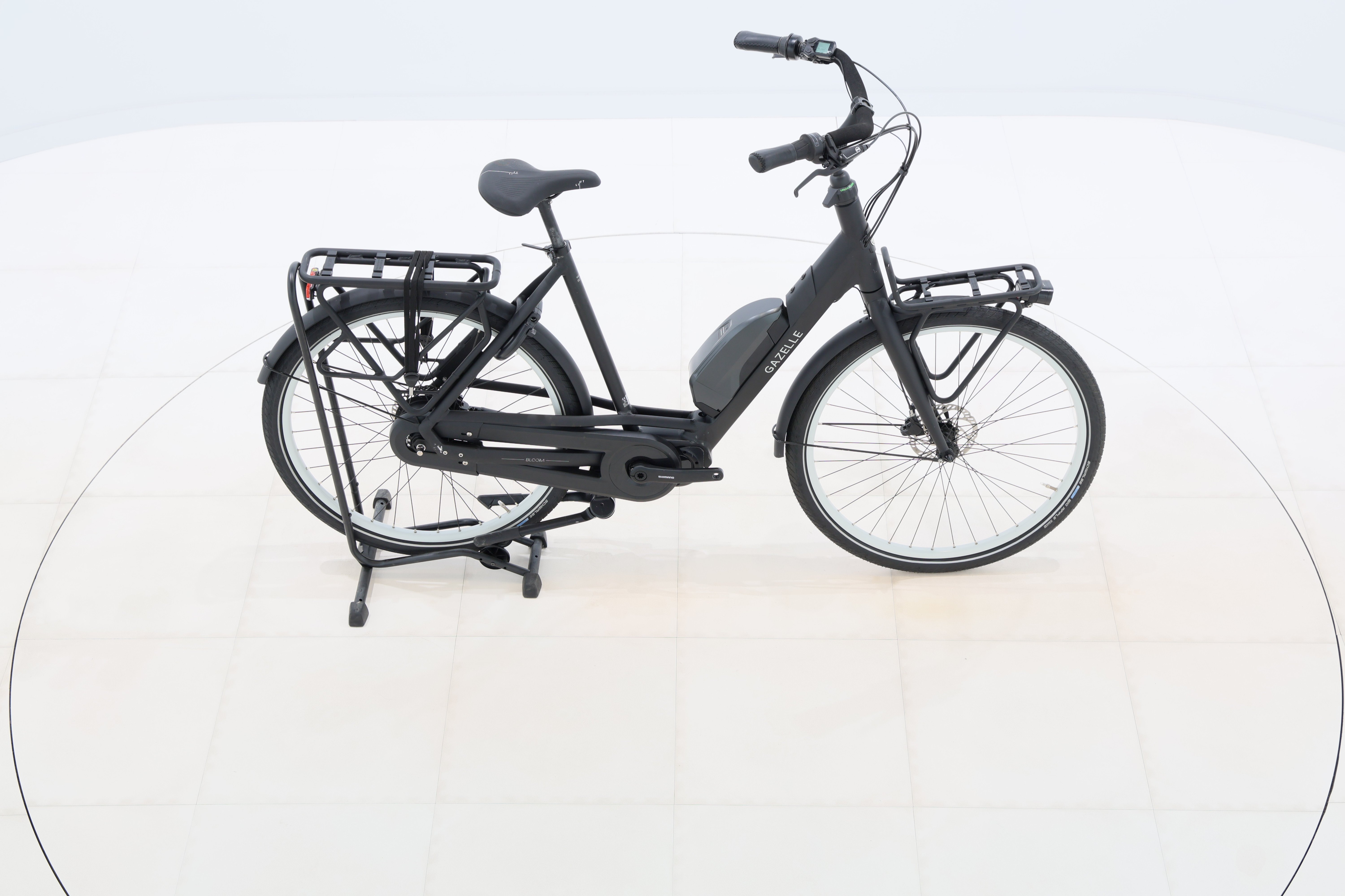 e35818a0-0ff1-4f24-9958-b7605600e2ff