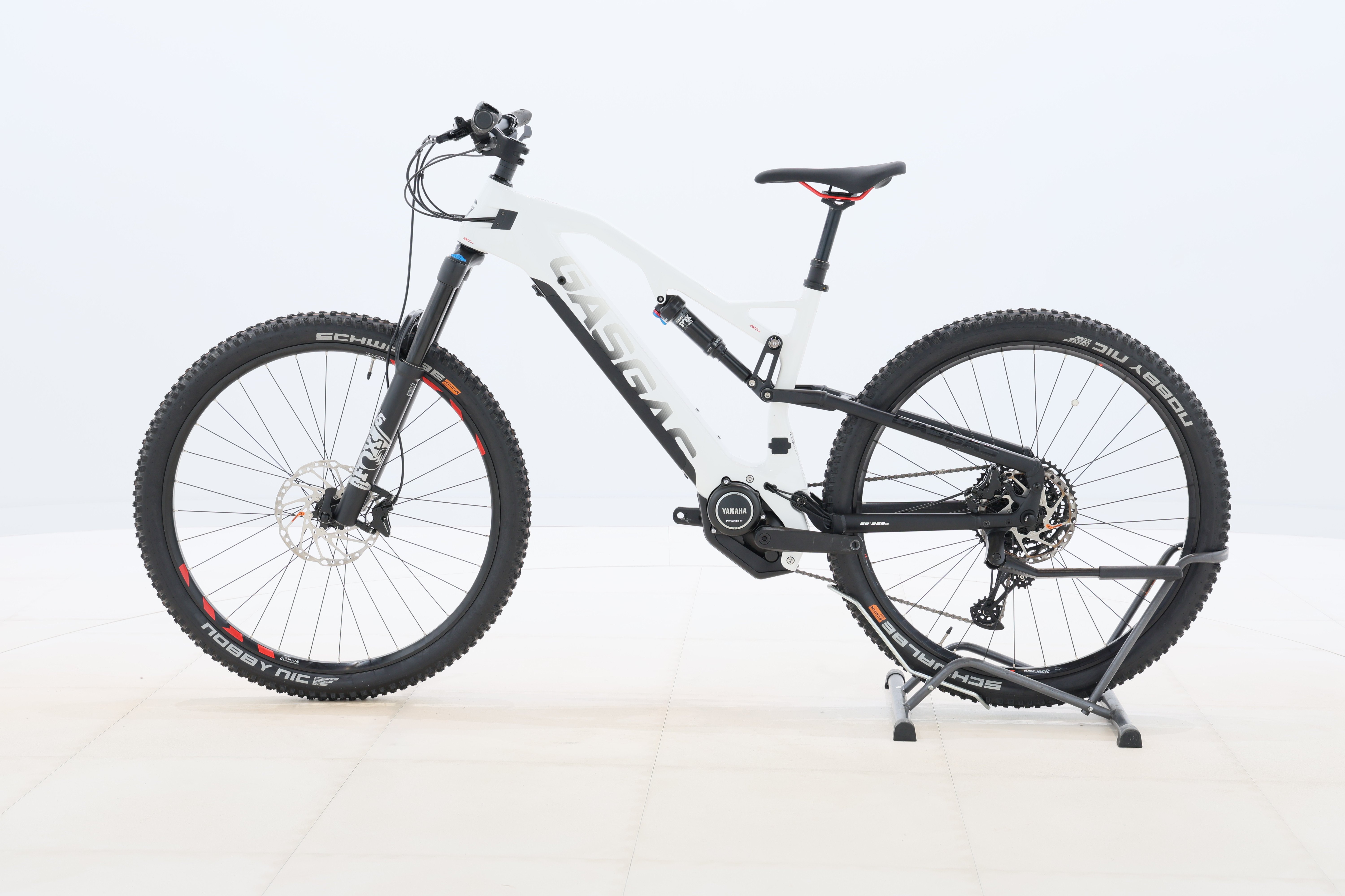 488ff963-c79e-4861-a6cf-8f3df93dd68d